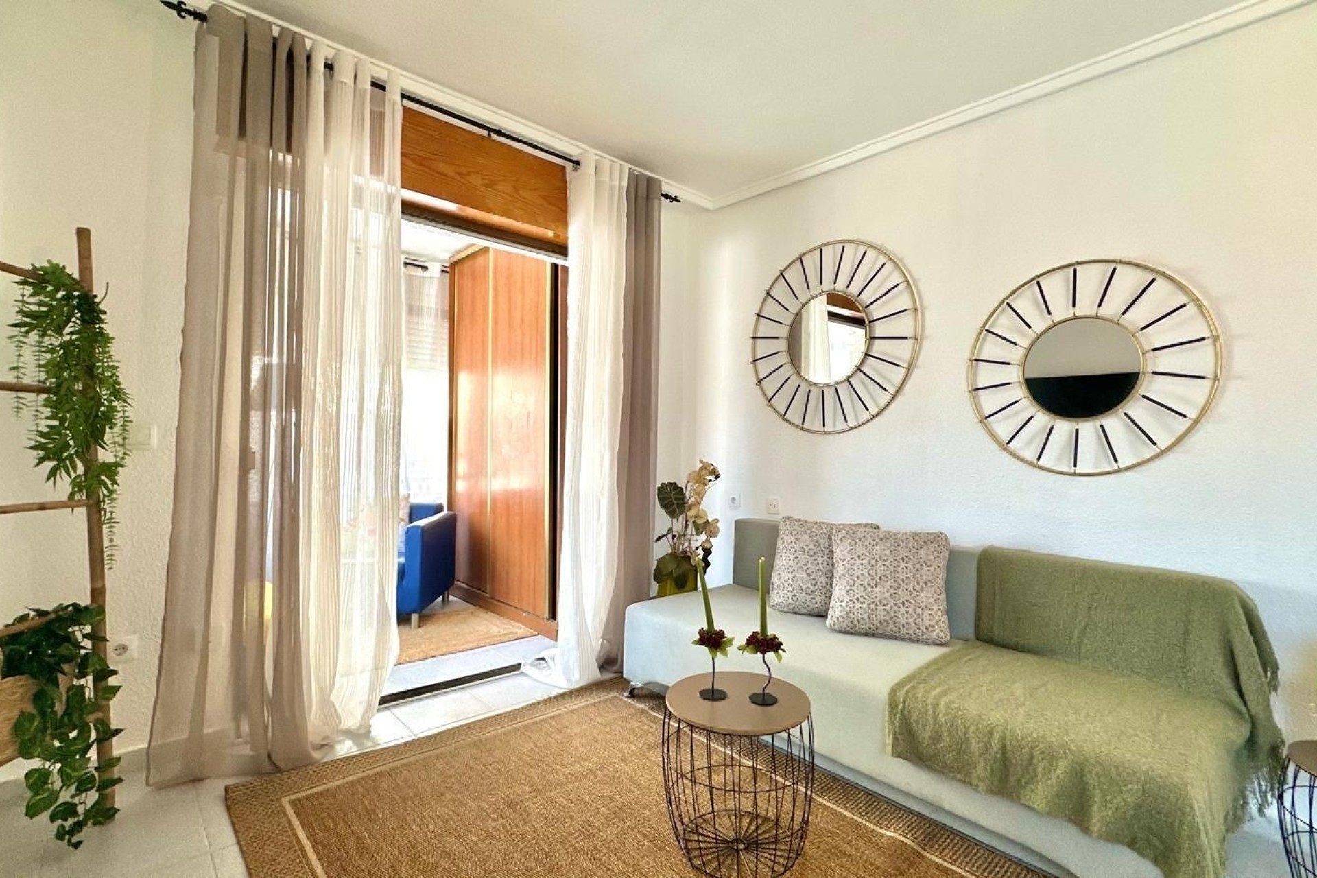 Herverkoop - Appartement / Flat -
Torrevieja - La Siesta - El Salado - Torreta