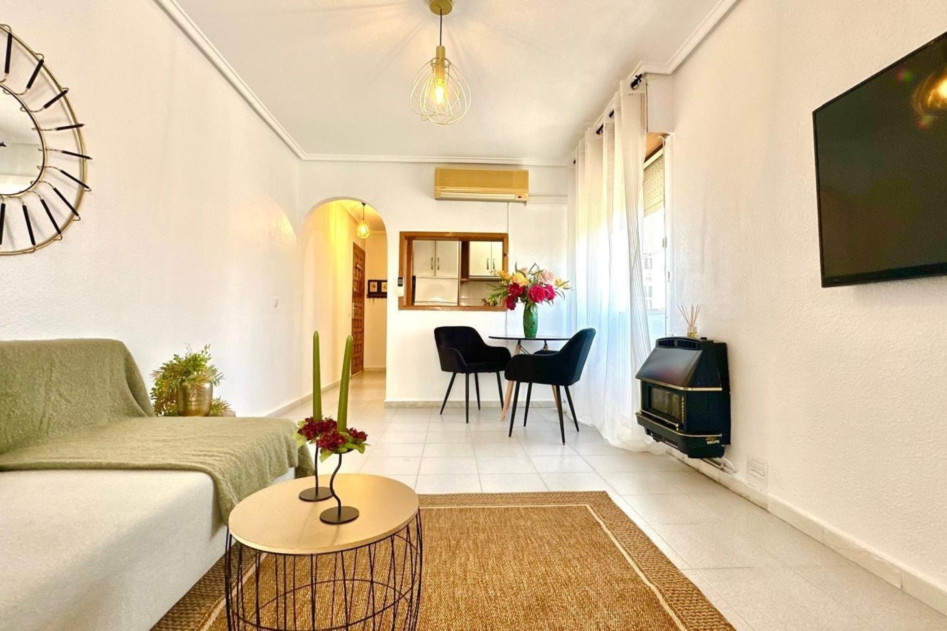 Herverkoop - Appartement / Flat -
Torrevieja - La Siesta - El Salado - Torreta