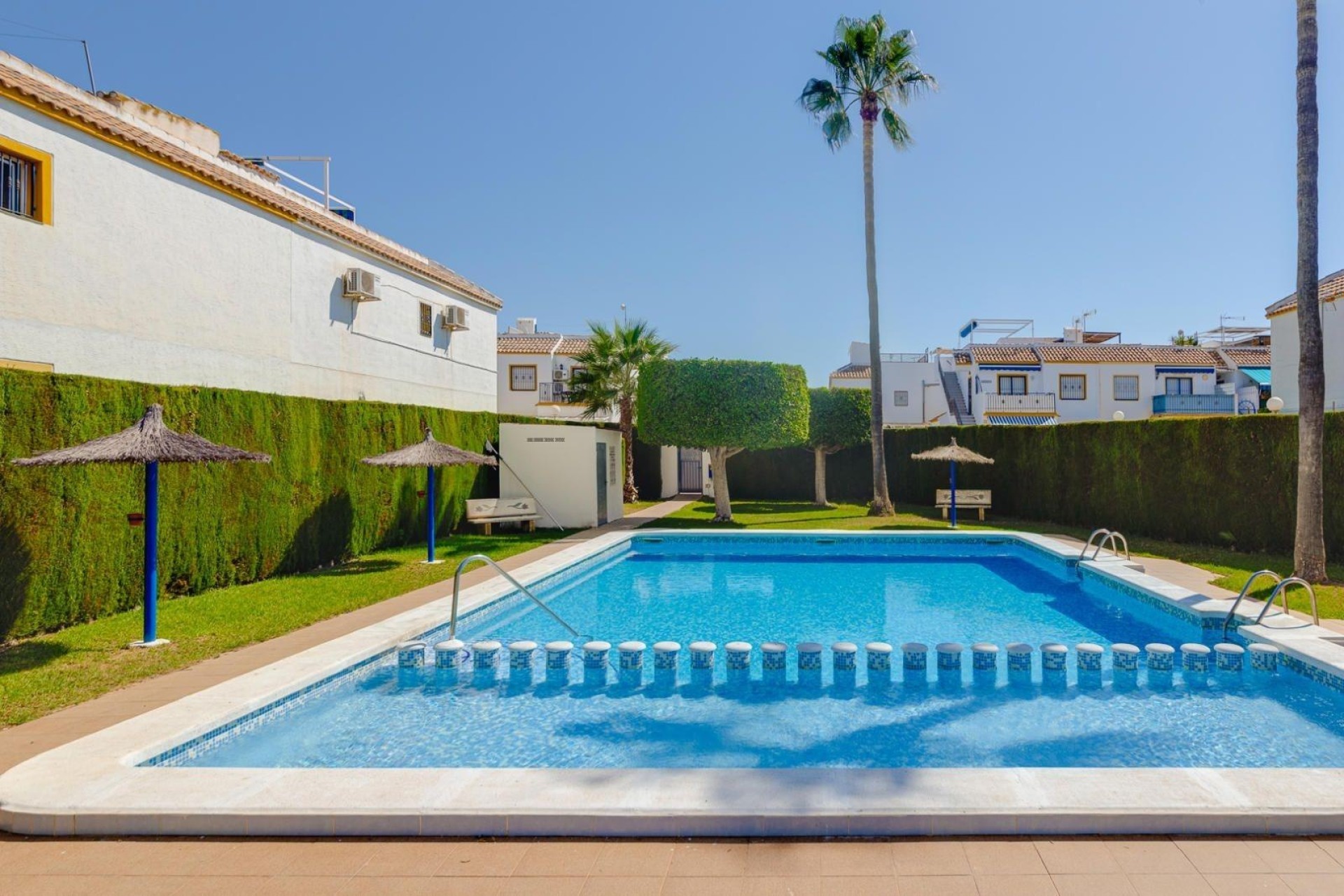 Herverkoop - Appartement / Flat -
Torrevieja - La Siesta - El Salado - Torreta