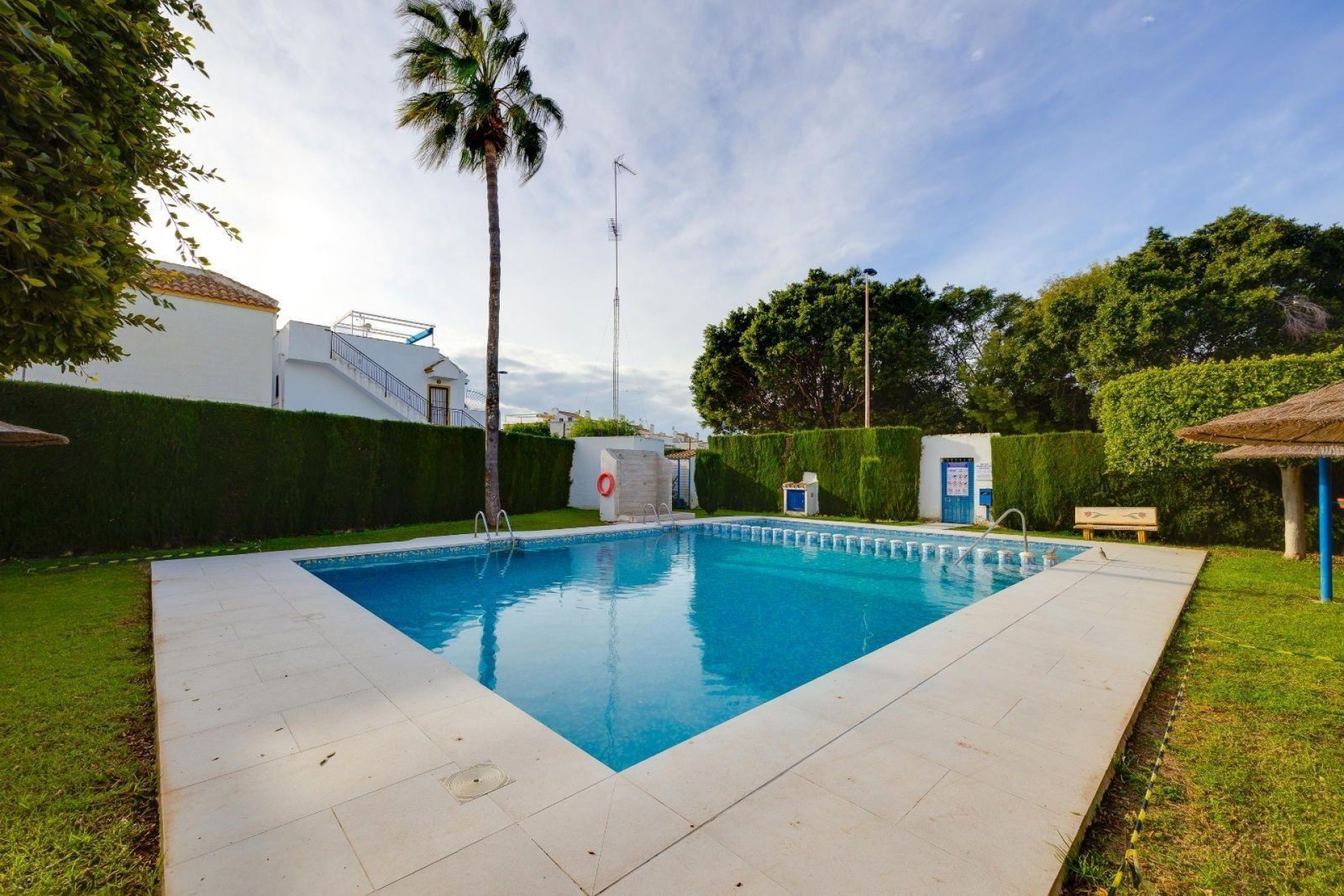 Herverkoop - Appartement / Flat -
Torrevieja - La Siesta - El Salado - Torreta