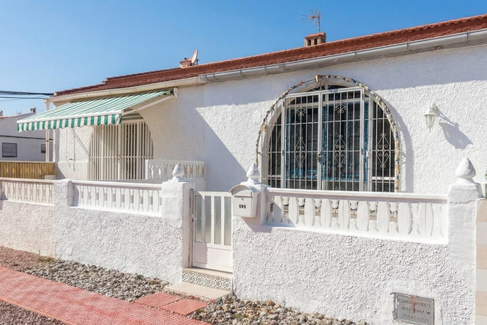 Herverkoop - Appartement / Flat -
Torrevieja - La Siesta - El Salado - Torreta