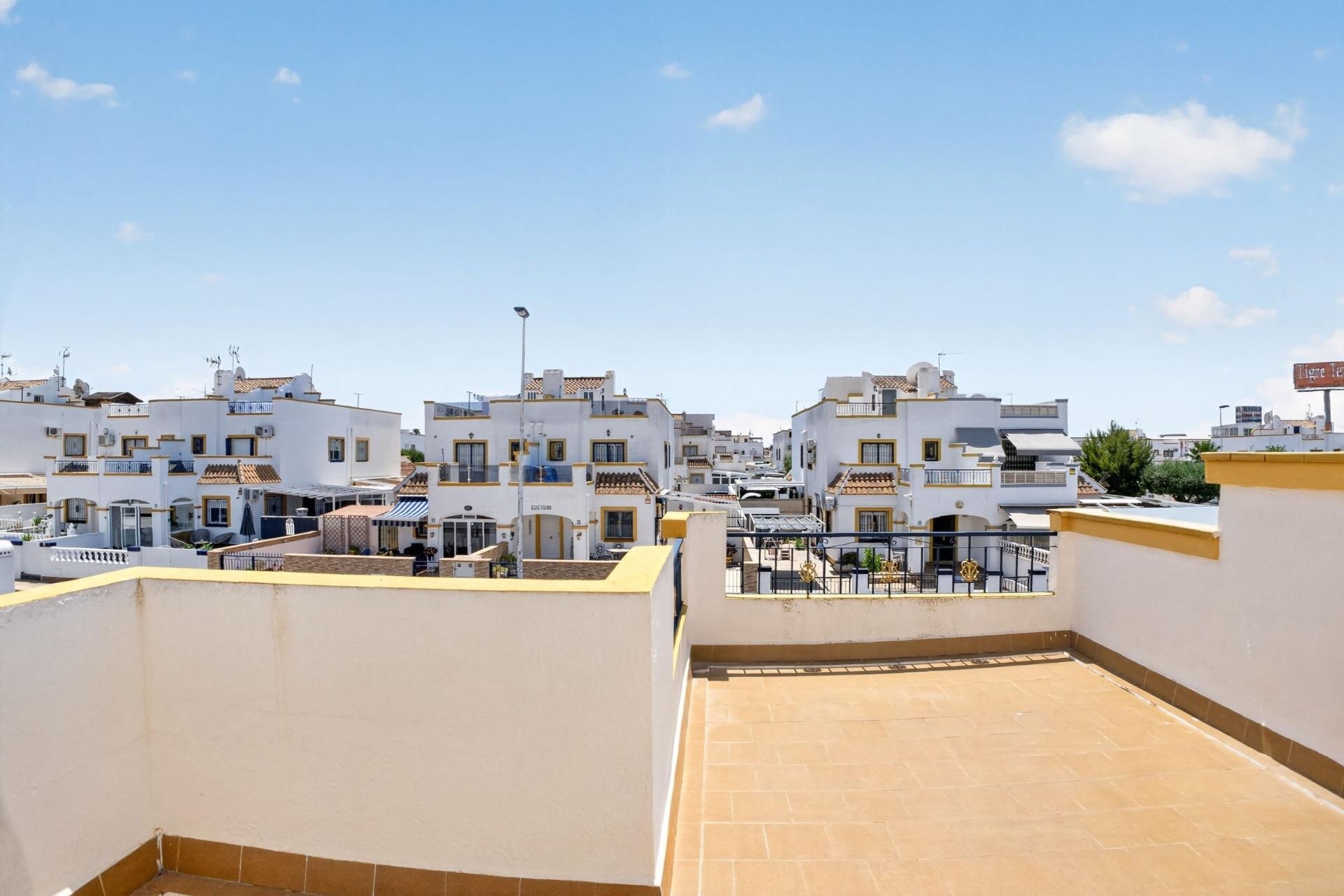 Herverkoop - Appartement / Flat -
Torrevieja - La Siesta - El Salado - Torreta