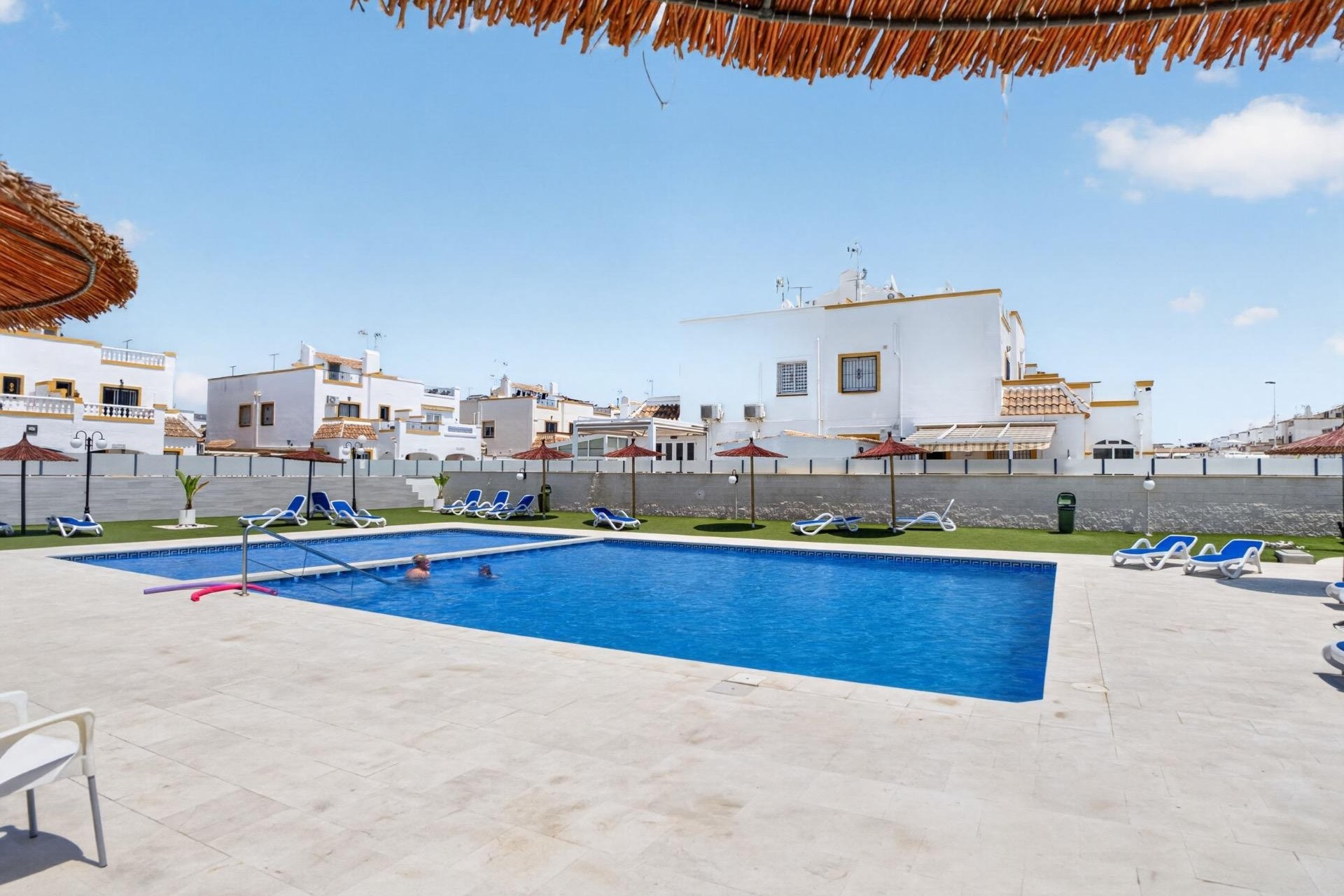 Herverkoop - Appartement / Flat -
Torrevieja - La Siesta - El Salado - Torreta