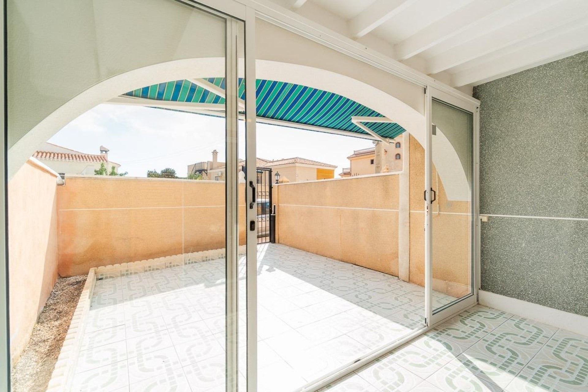 Herverkoop - Appartement / Flat -
Torrevieja - La Siesta - El Salado - Torreta
