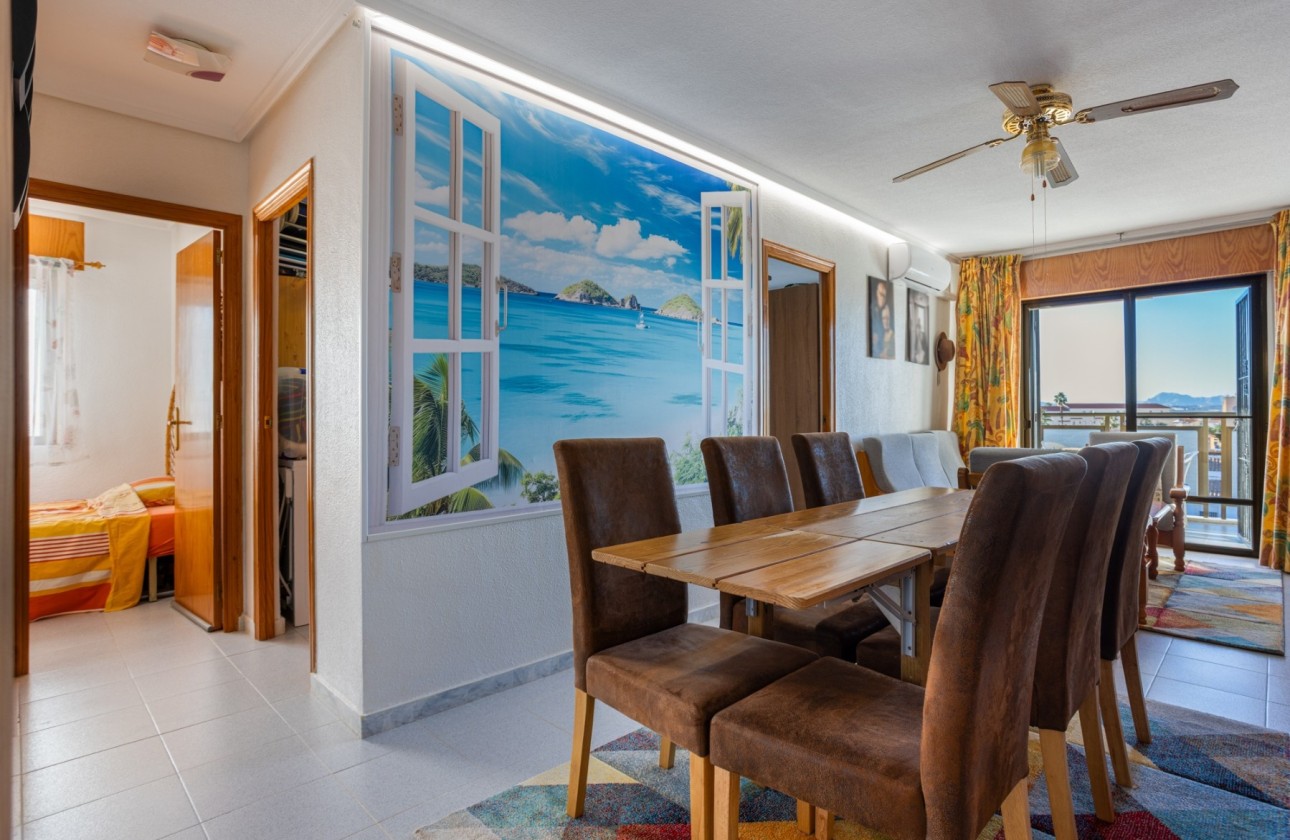 Herverkoop - Appartement / Flat -
Torrevieja - La siesta