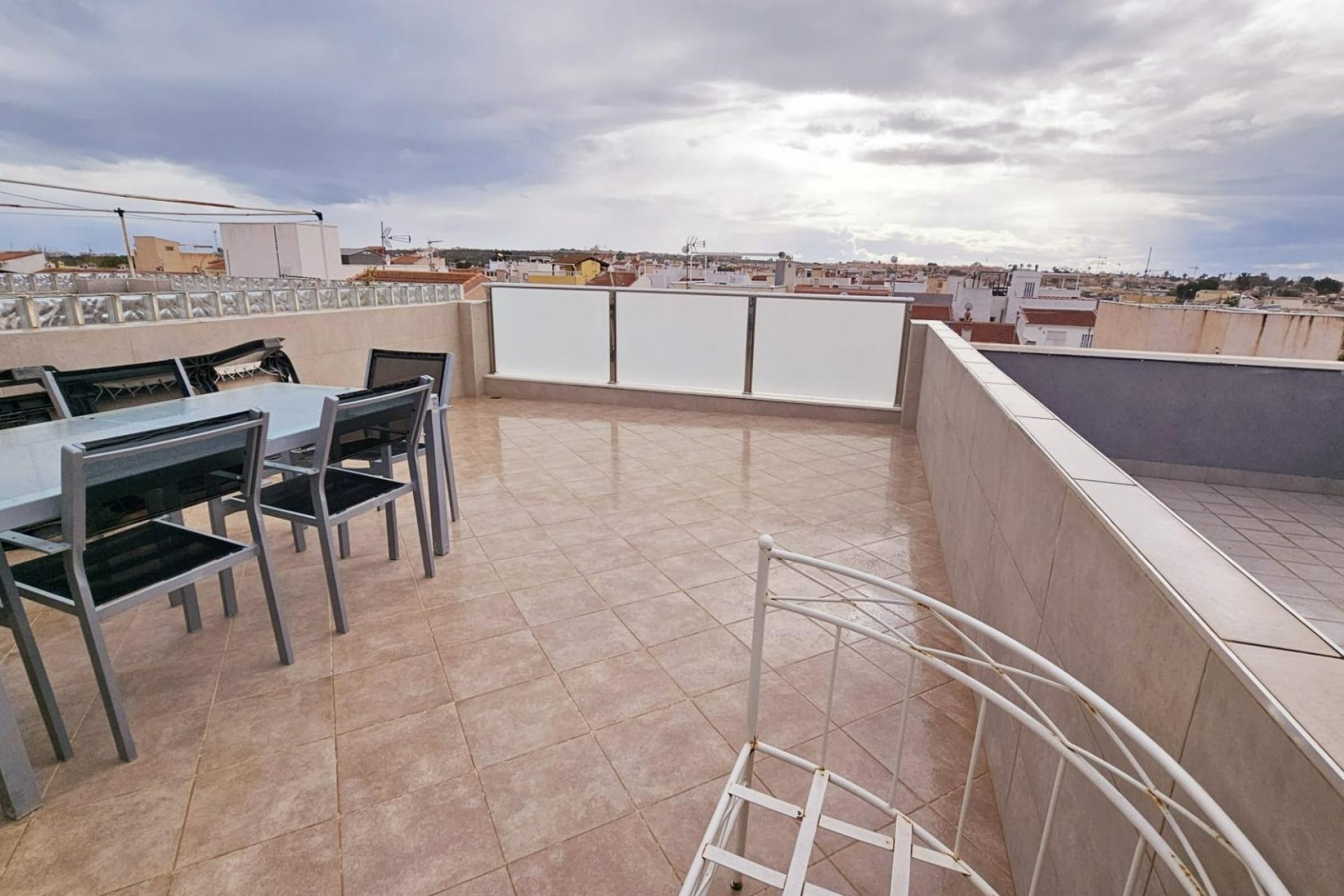 Herverkoop - Appartement / Flat -
Torrevieja - La Siesta