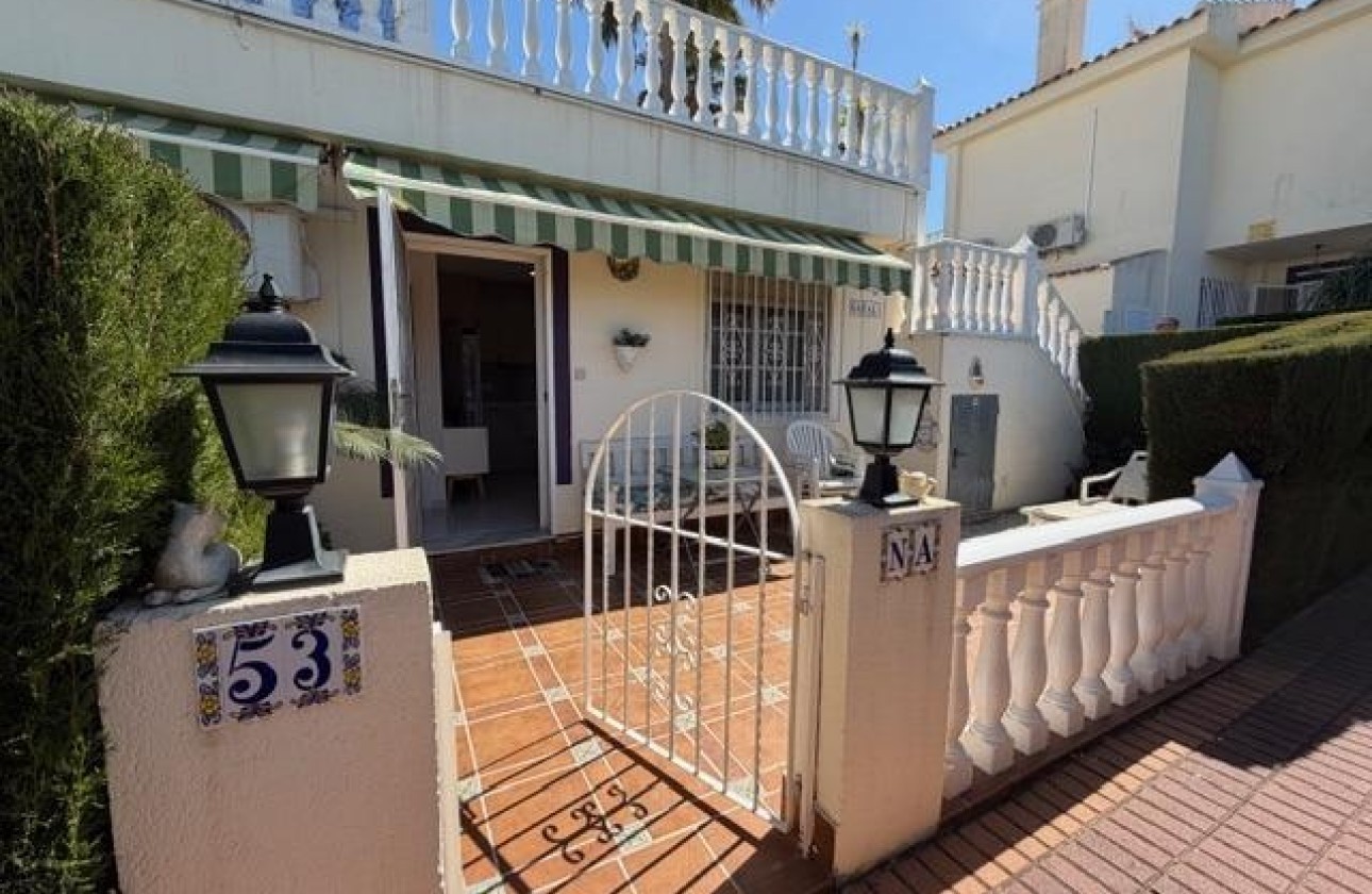 Herverkoop - Appartement / Flat -
Torrevieja - La Siesta
