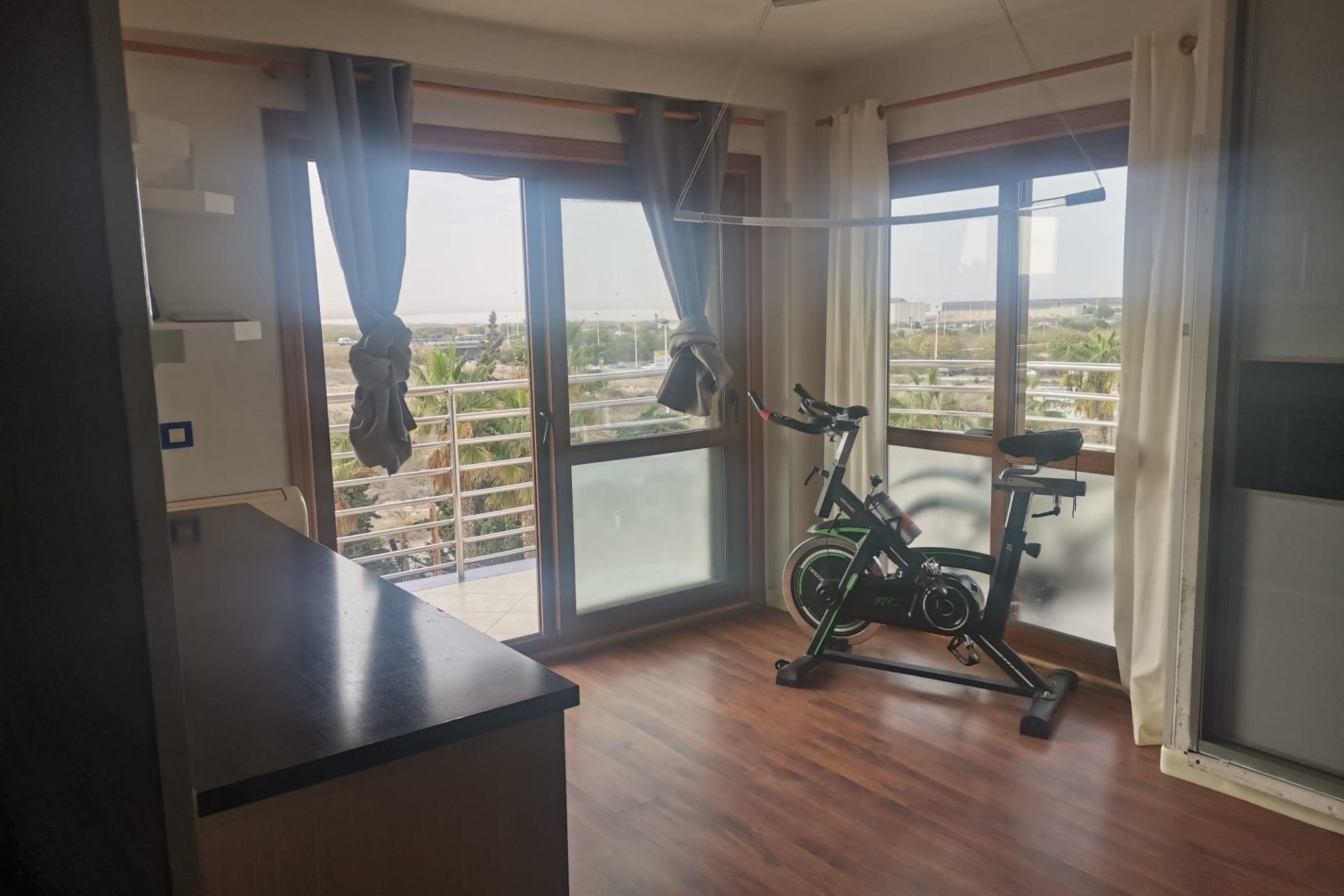 Herverkoop - Appartement / Flat -
Torrevieja - La veleta