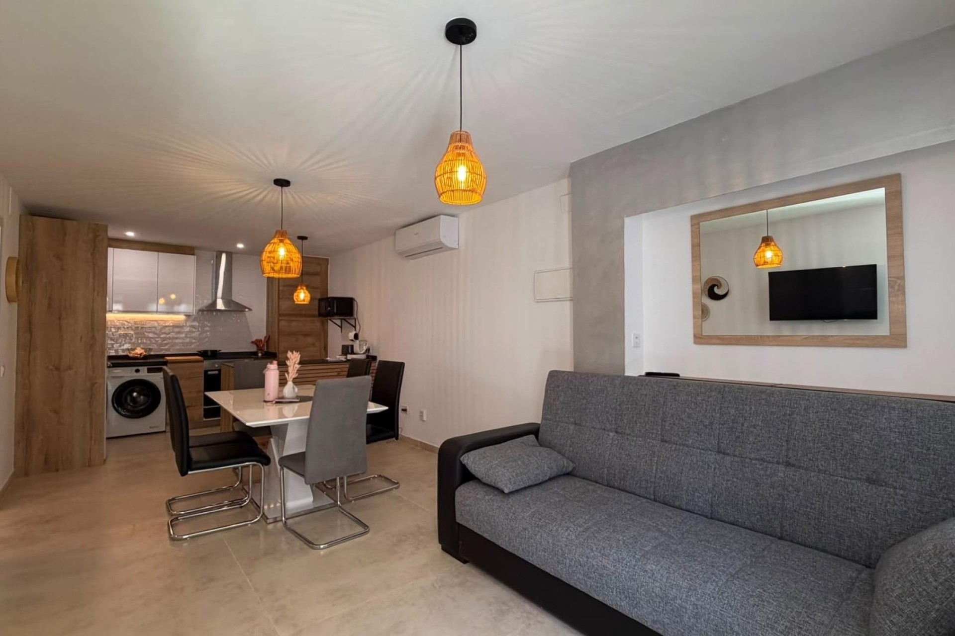 Herverkoop - Appartement / Flat -
Torrevieja - La Veleta