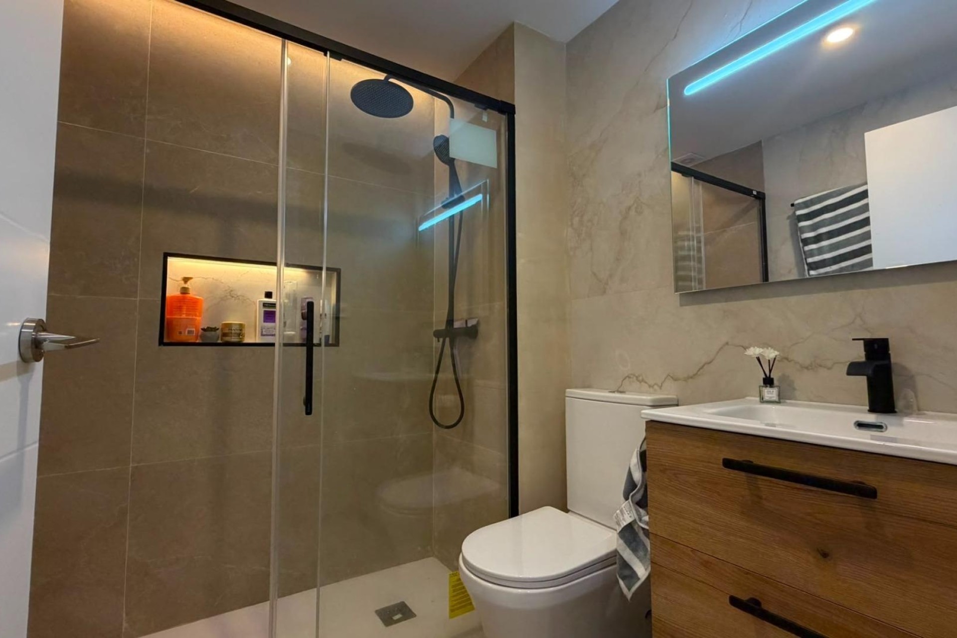 Herverkoop - Appartement / Flat -
Torrevieja - La Veleta