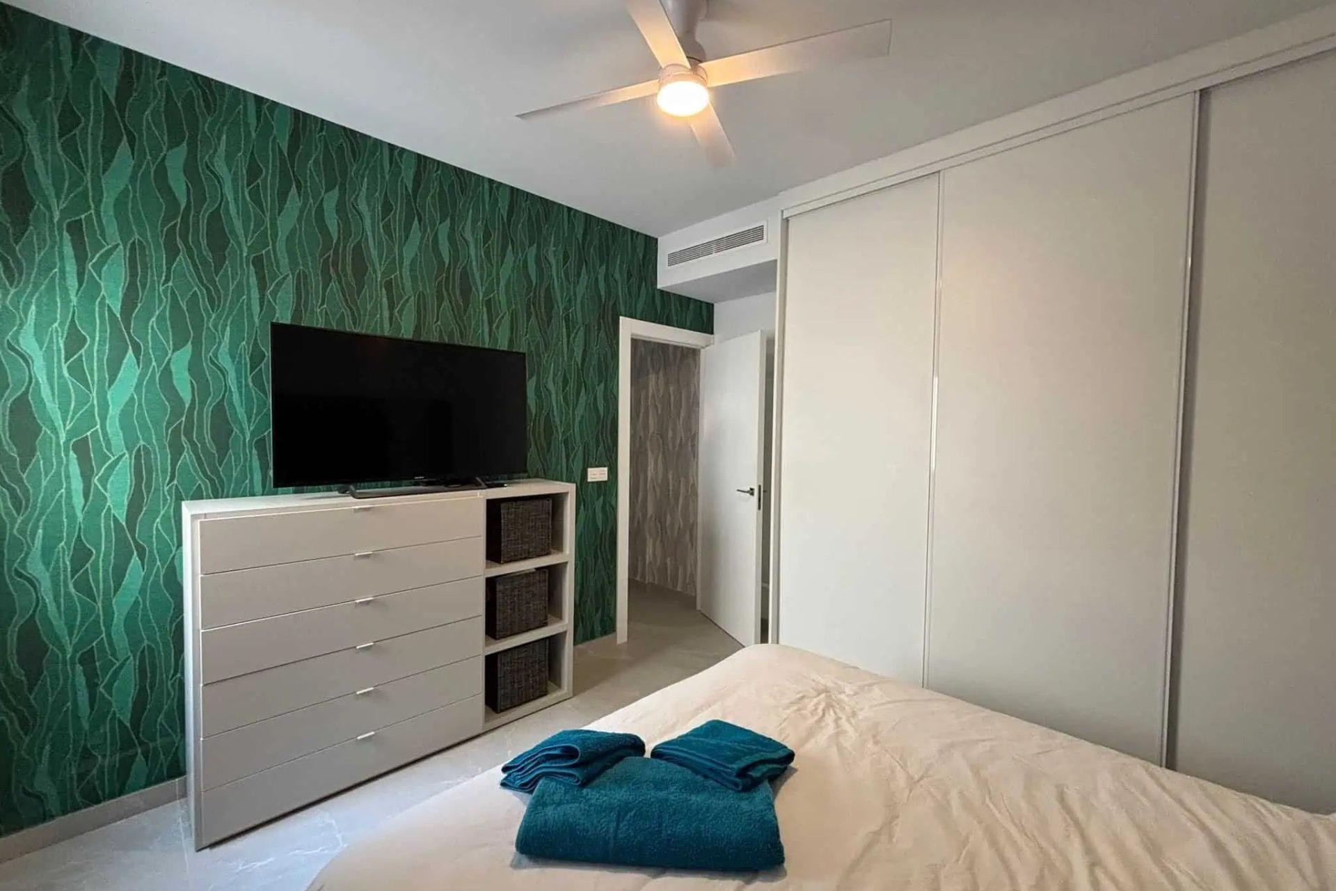 Herverkoop - Appartement / Flat -
Torrevieja - Las Piscinas Naturales