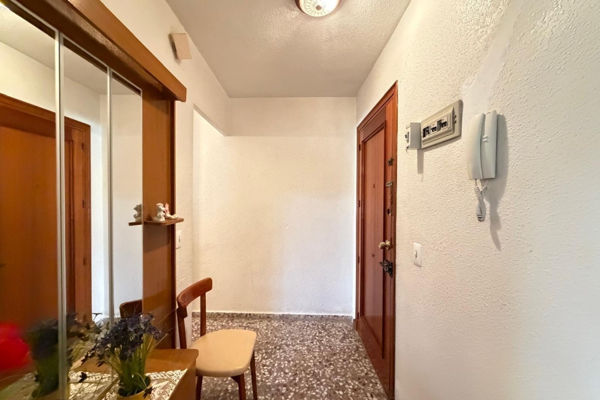 Herverkoop - Appartement / Flat -
Torrevieja - Las Piscinas Naturales