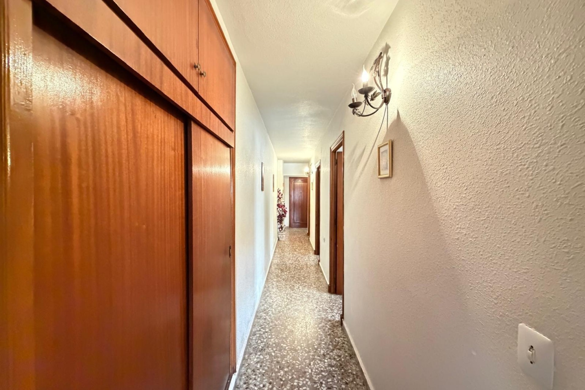 Herverkoop - Appartement / Flat -
Torrevieja - Las Piscinas Naturales