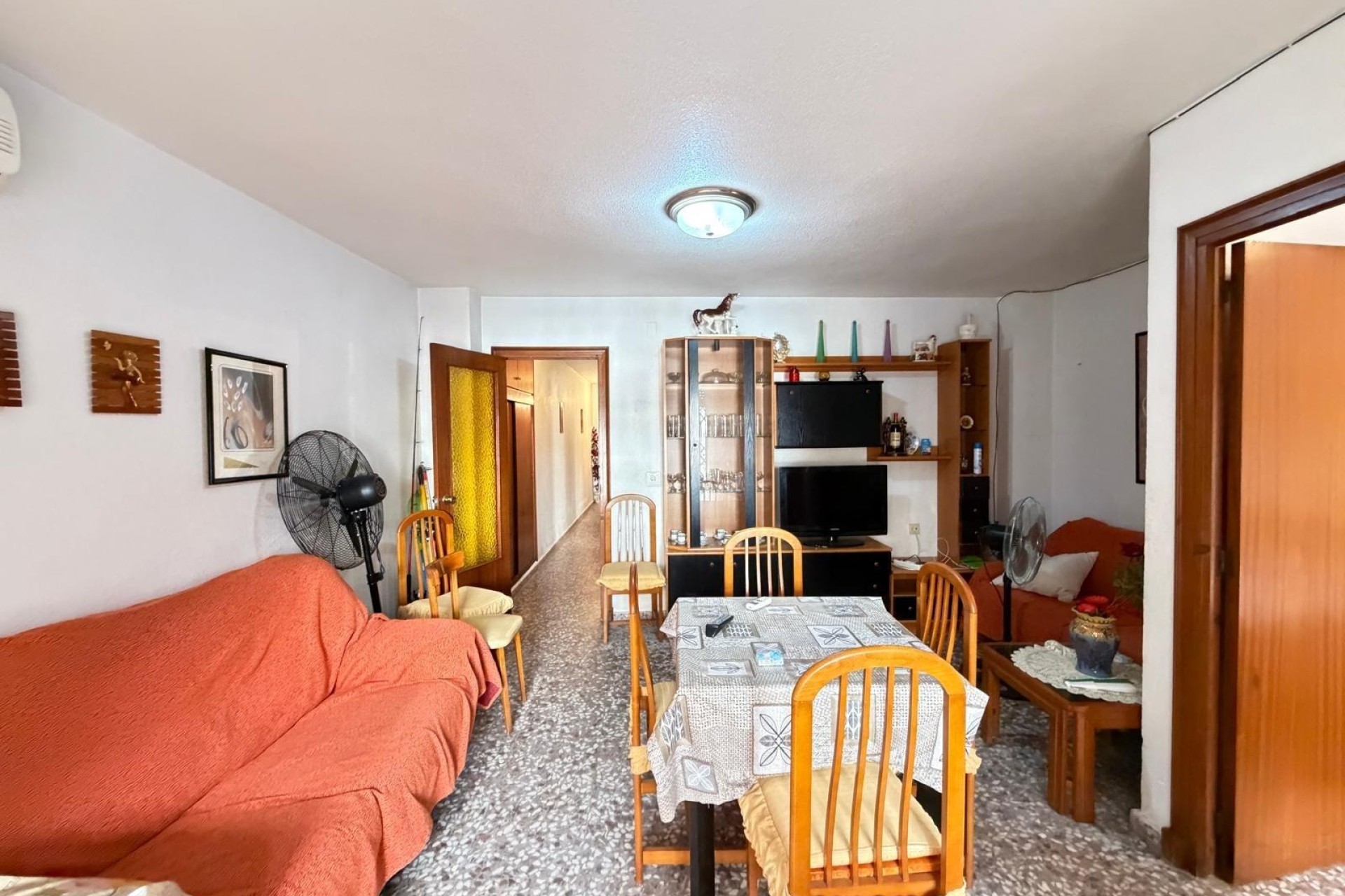 Herverkoop - Appartement / Flat -
Torrevieja - Las Piscinas Naturales