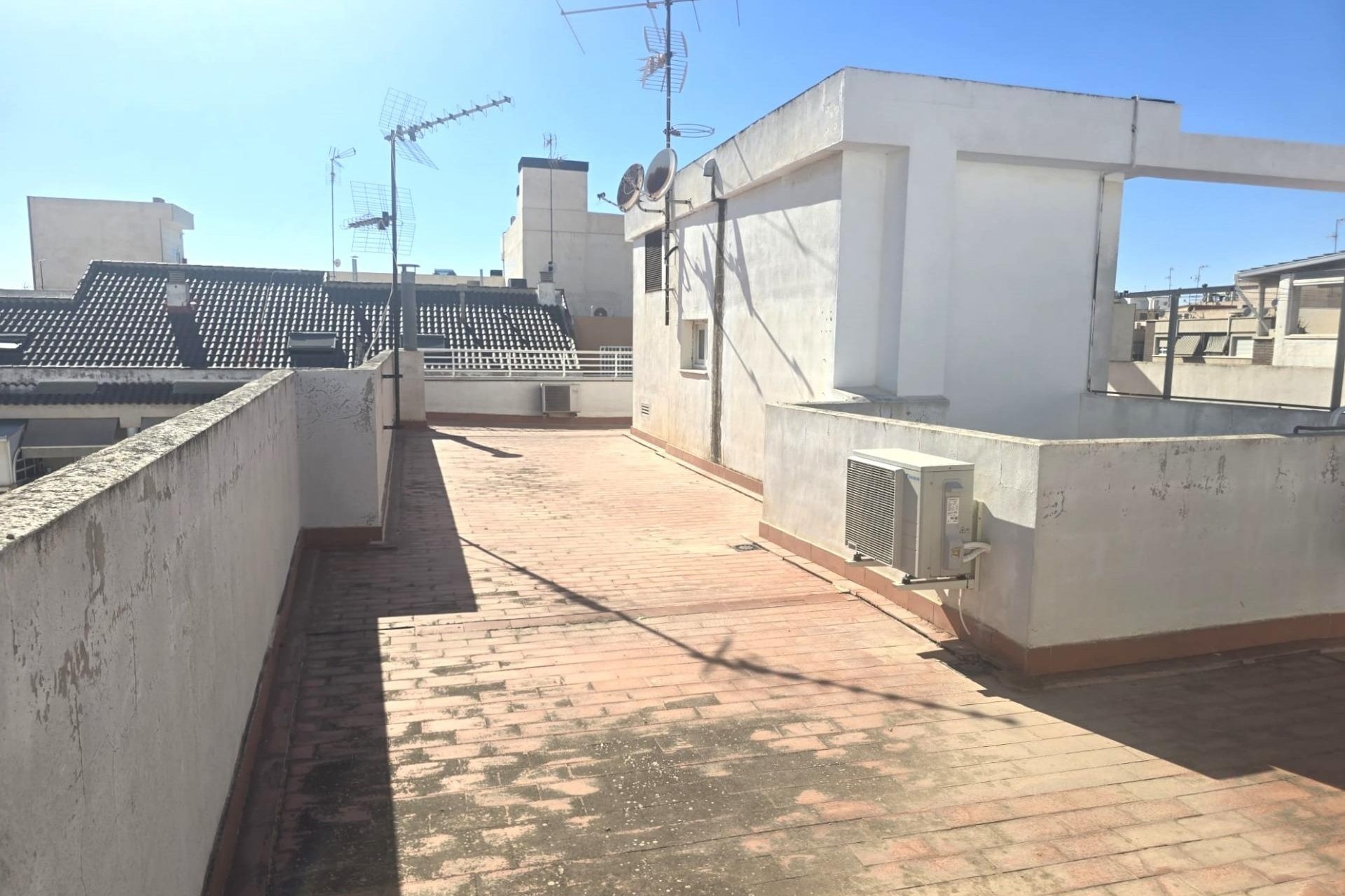 Herverkoop - Appartement / Flat -
Torrevieja - Las Piscinas Naturales