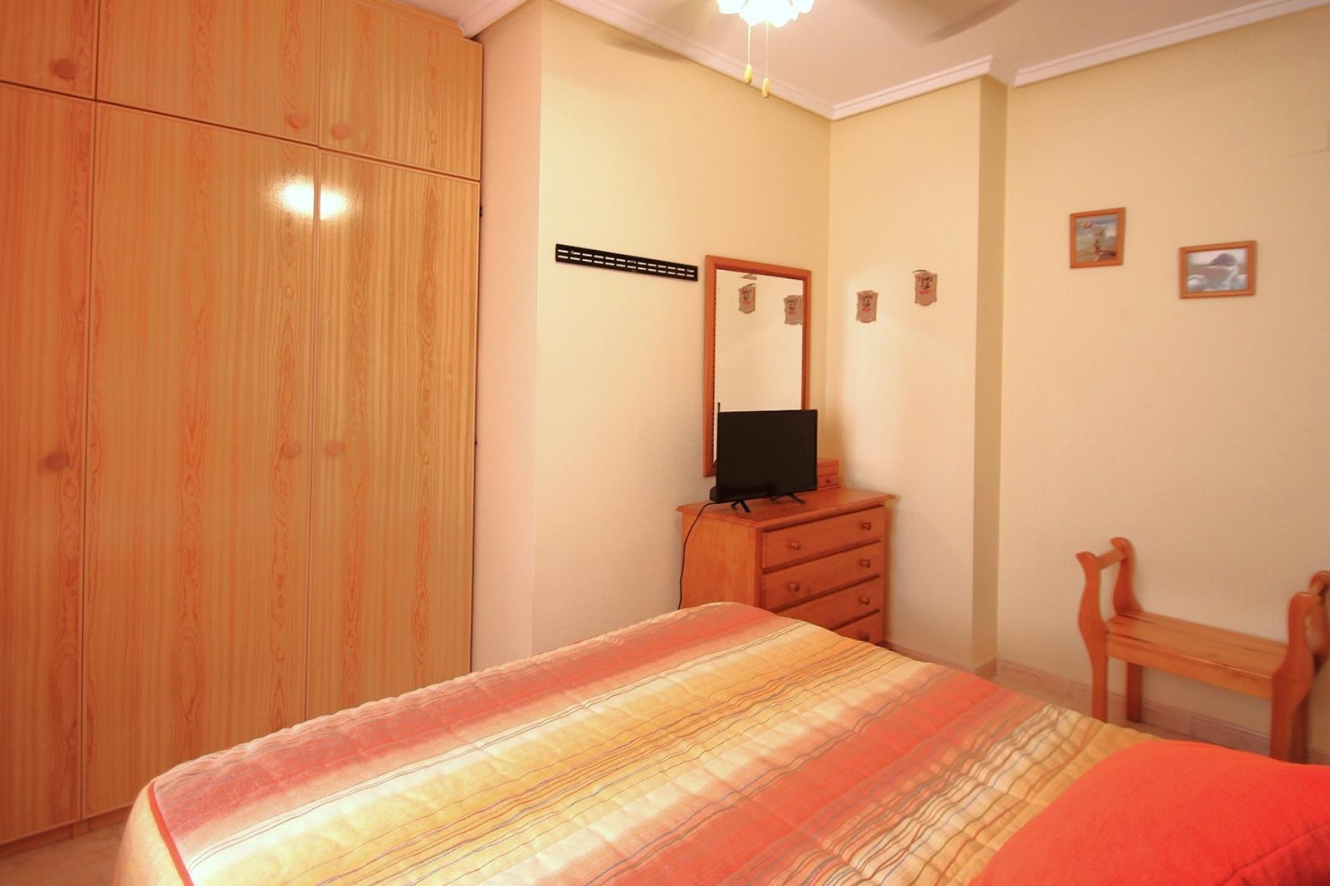 Herverkoop - Appartement / Flat -
Torrevieja - Las Piscinas Naturales