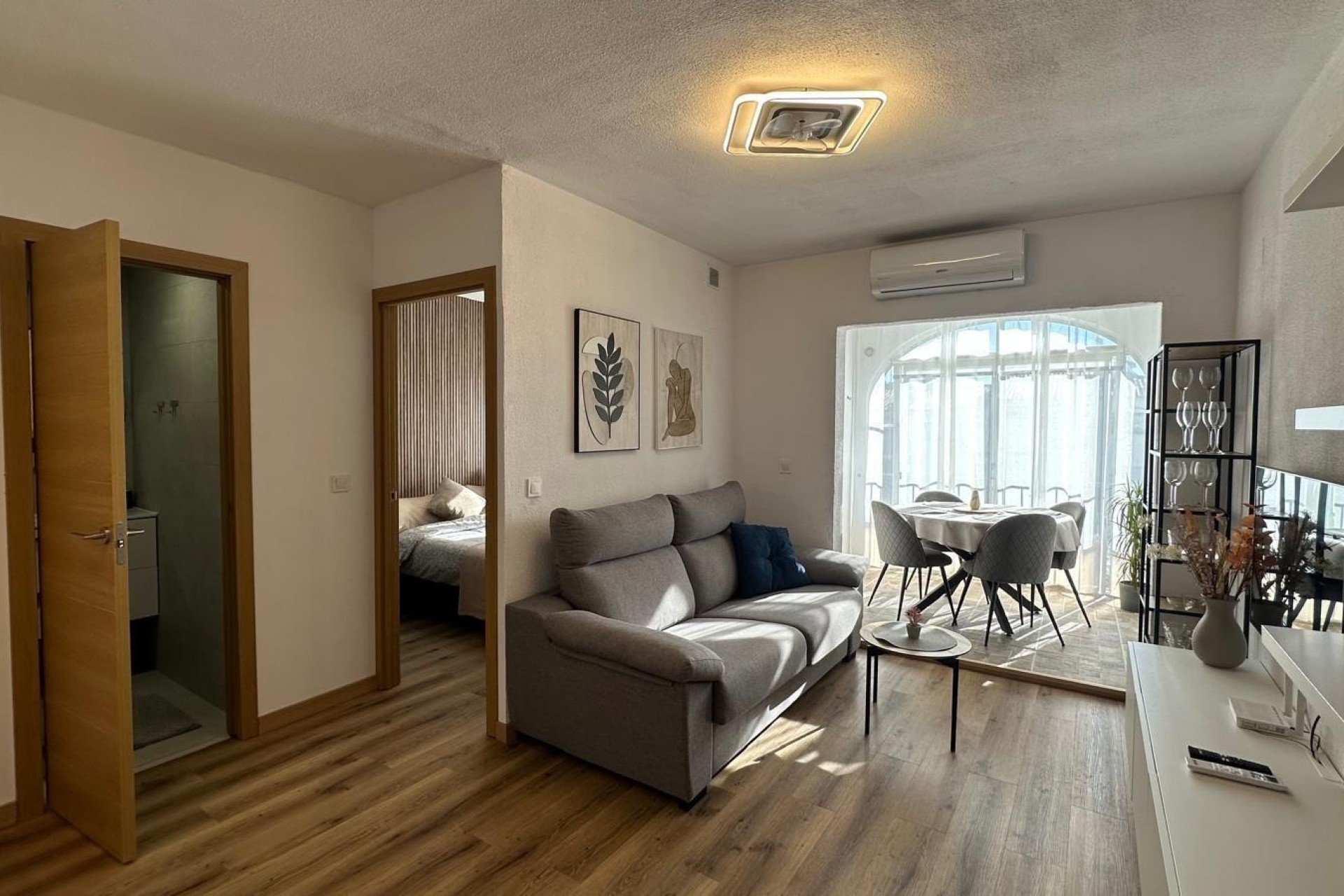 Herverkoop - Appartement / Flat -
Torrevieja - Los Balcones