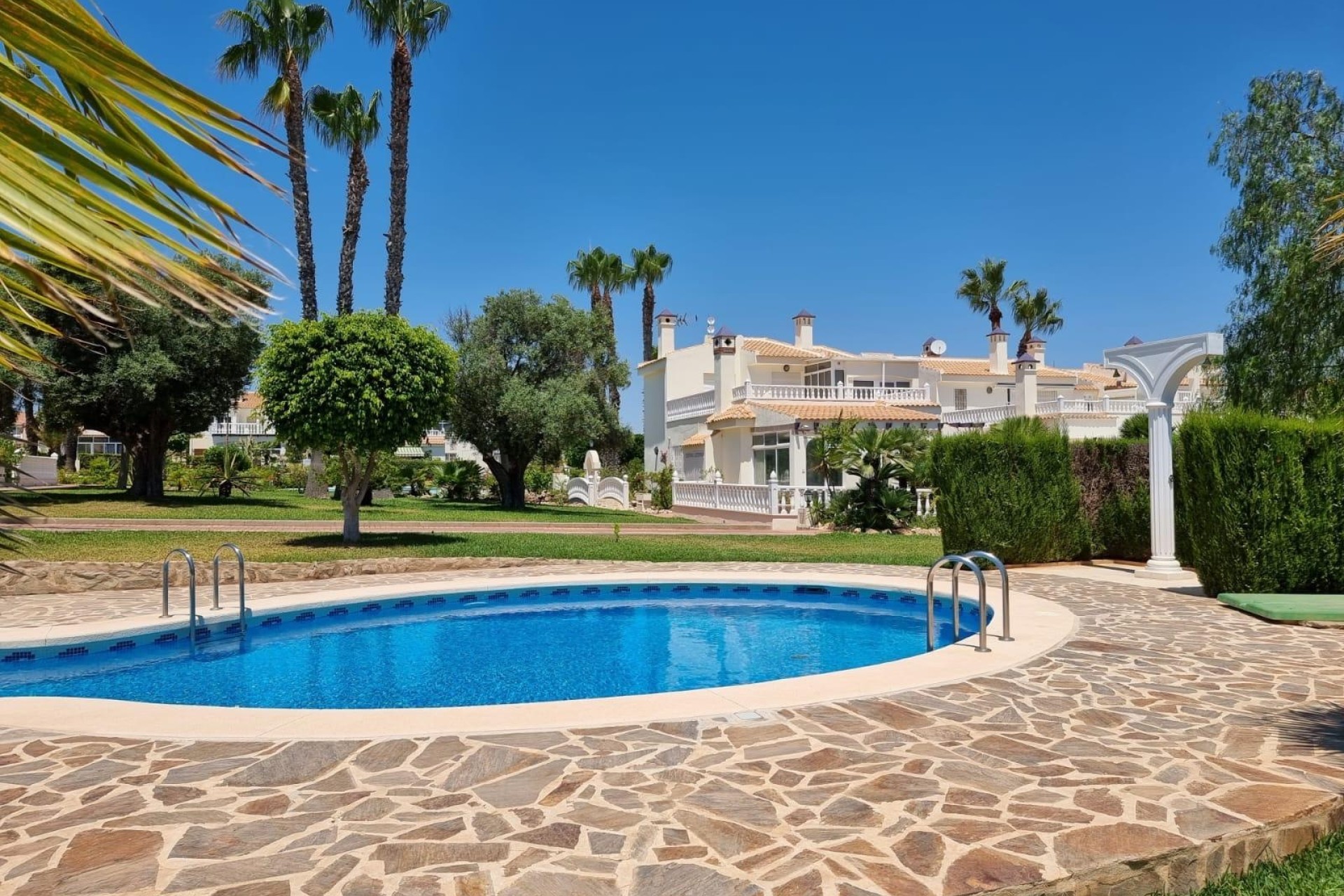 Herverkoop - Appartement / Flat -
Torrevieja - Los Balcones