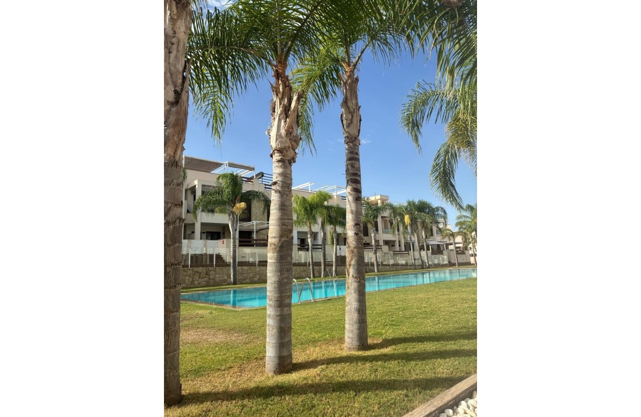 Herverkoop - Appartement / Flat -
Torrevieja - Los Balcones