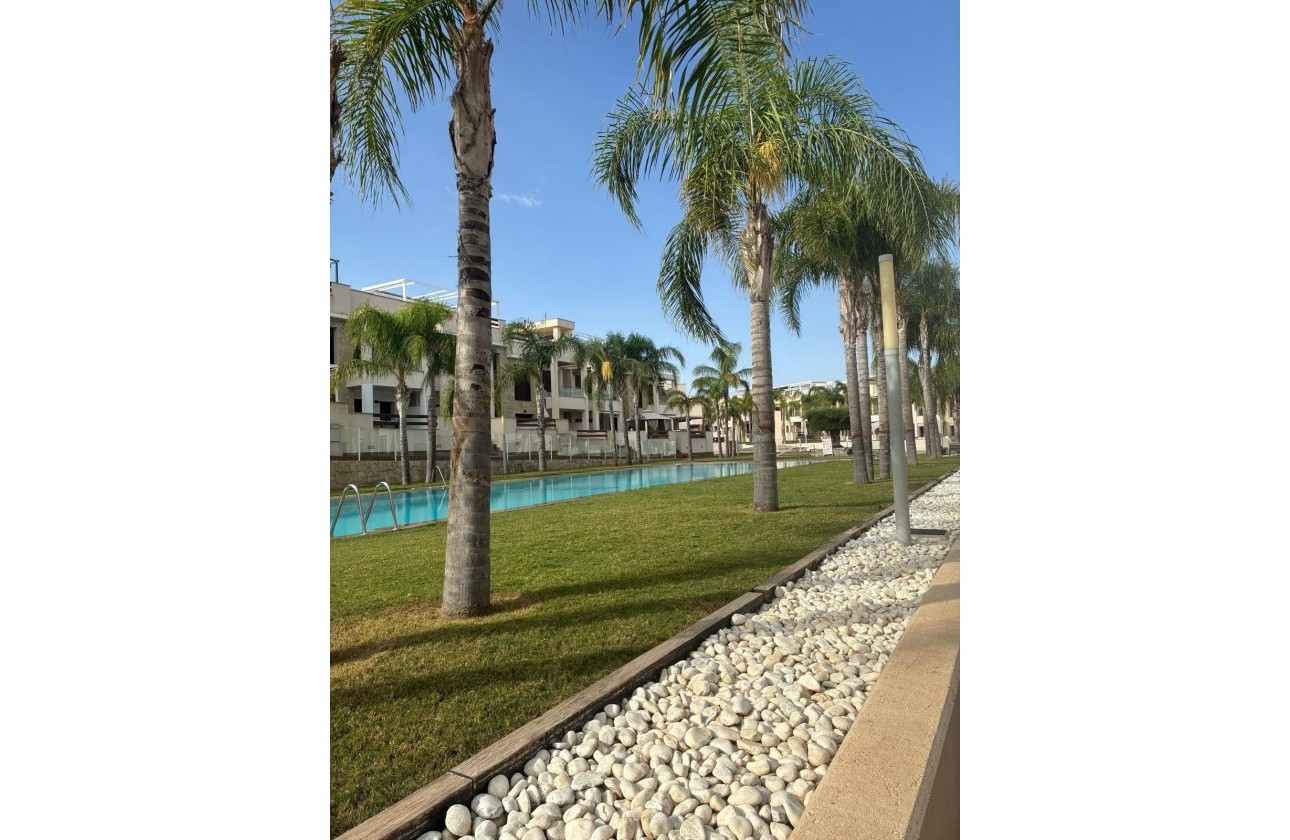 Herverkoop - Appartement / Flat -
Torrevieja - Los Balcones