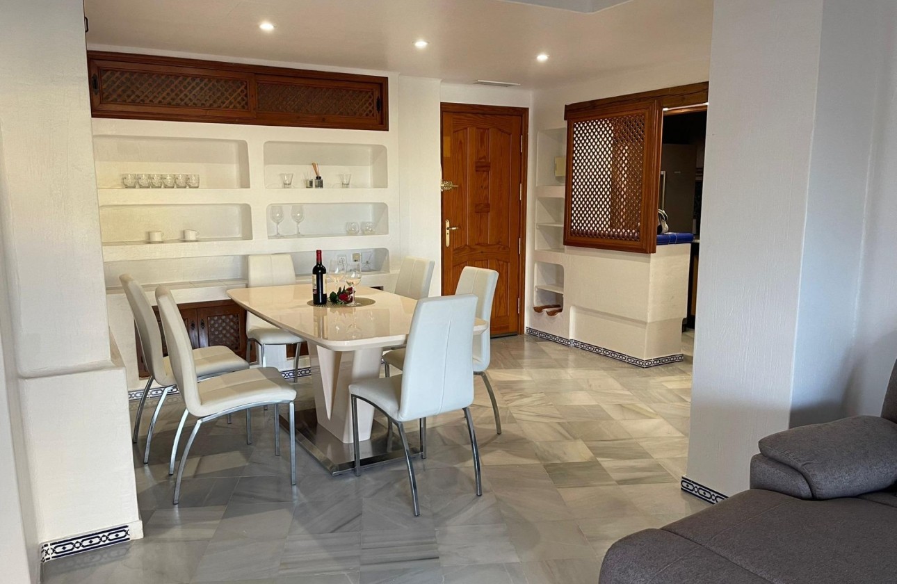 Herverkoop - Appartement / Flat -
Torrevieja - Los Frutales