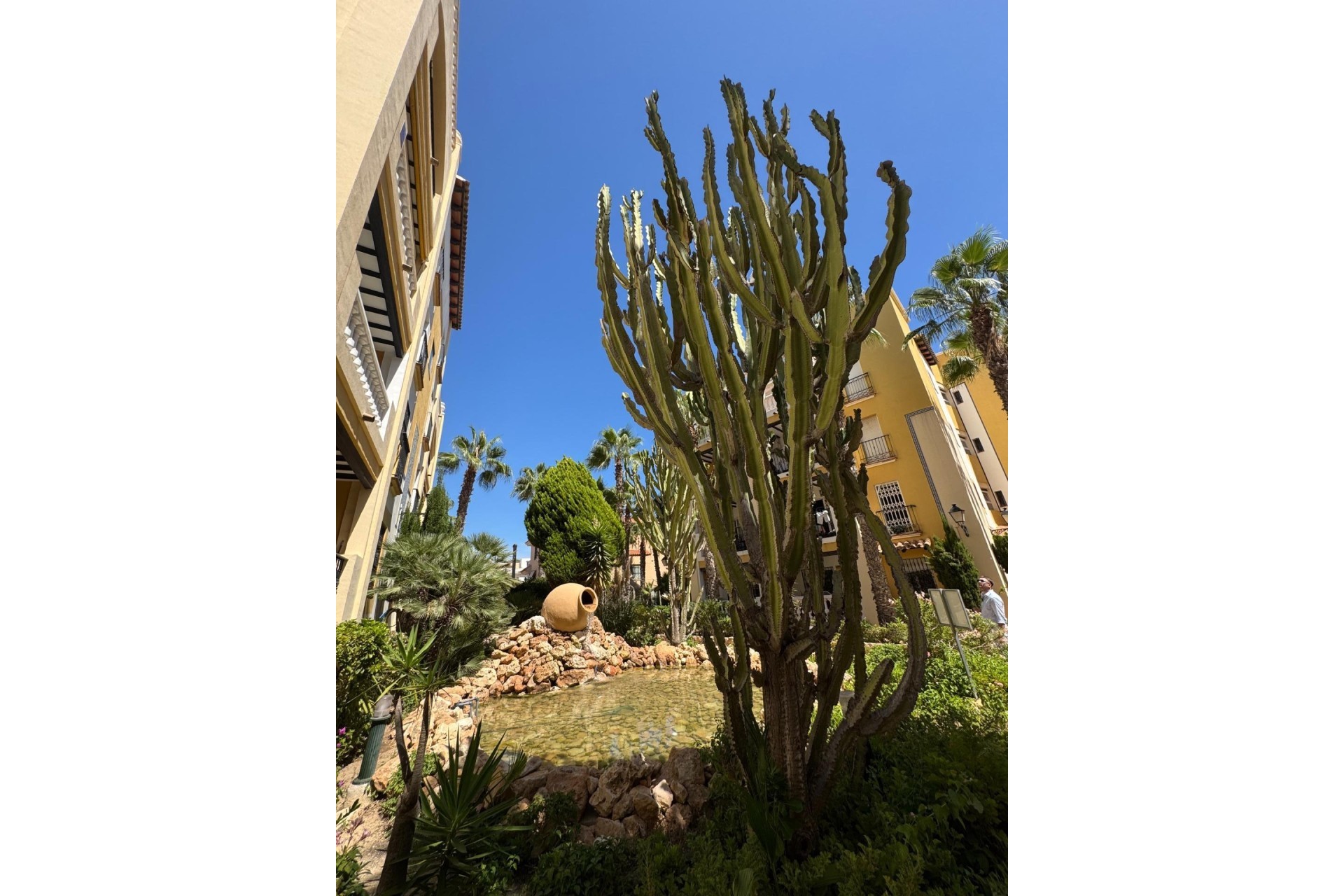 Herverkoop - Appartement / Flat -
Torrevieja - Los Frutales