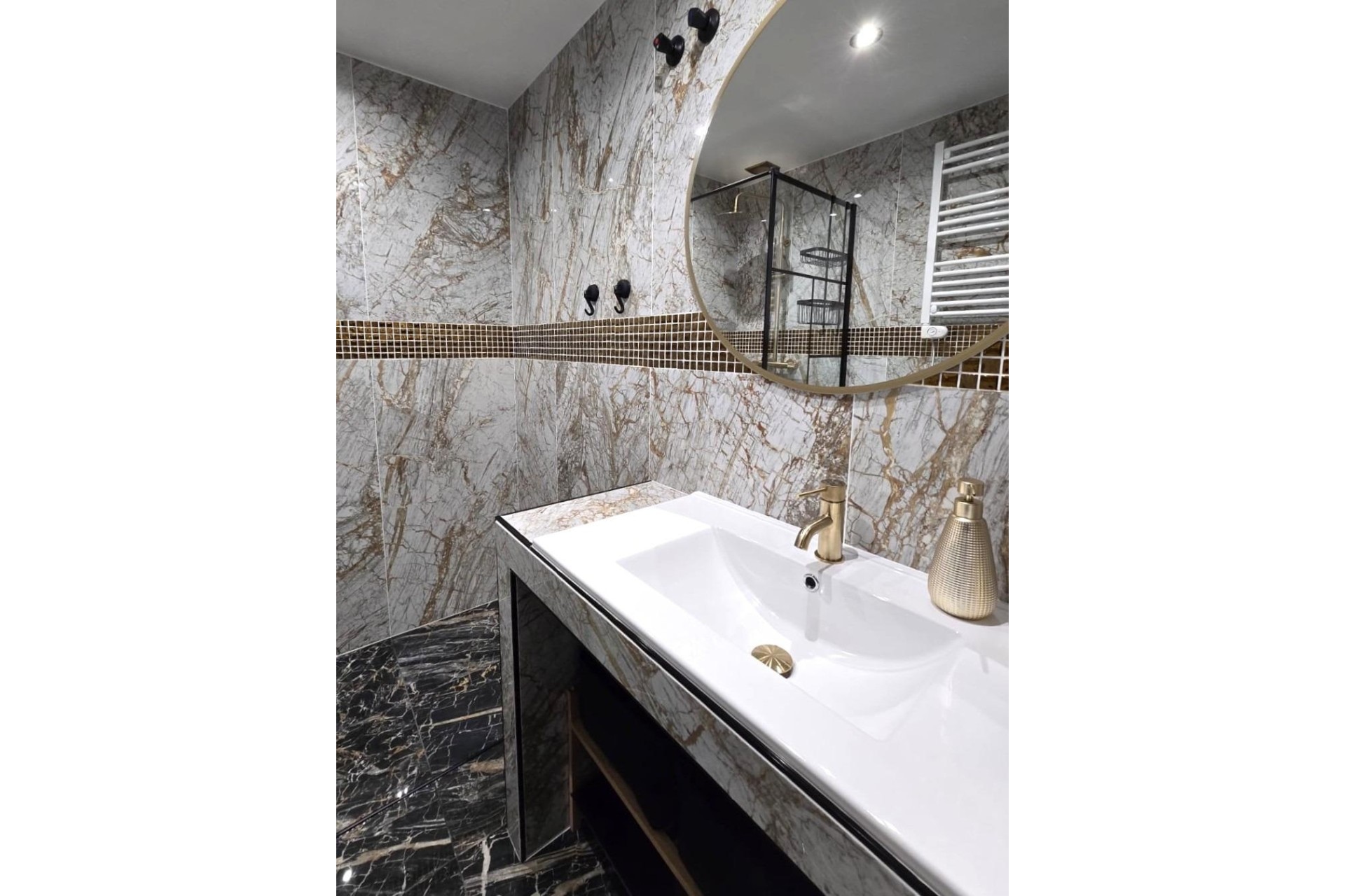 Herverkoop - Appartement / Flat -
Torrevieja - Los Frutales
