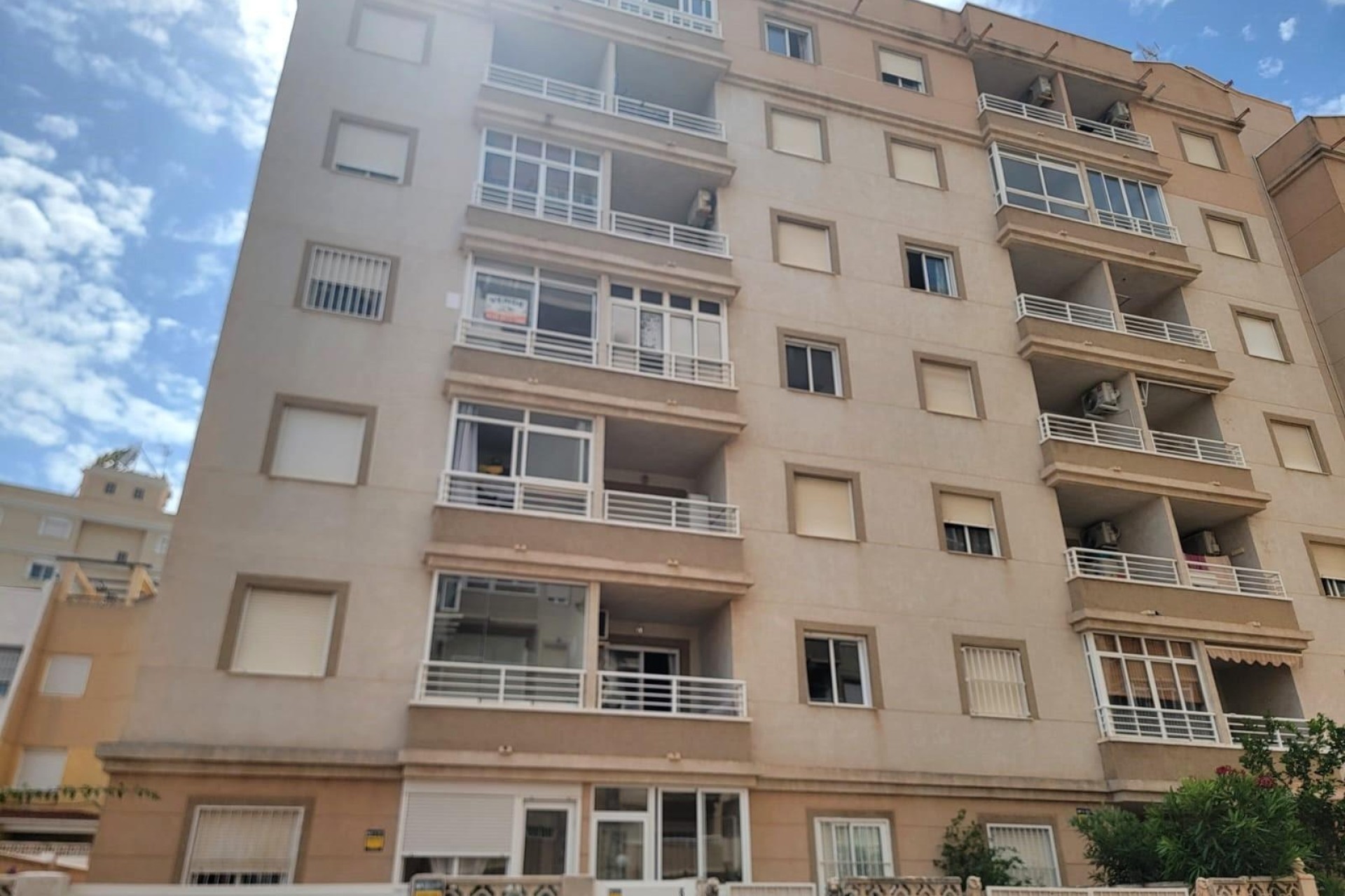 Herverkoop - Appartement / Flat -
Torrevieja - Nueva Torrevieja