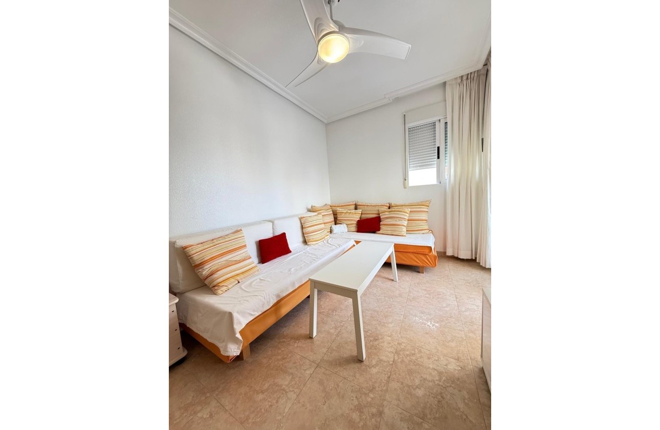 Herverkoop - Appartement / Flat -
Torrevieja - Nueva Torrevieja