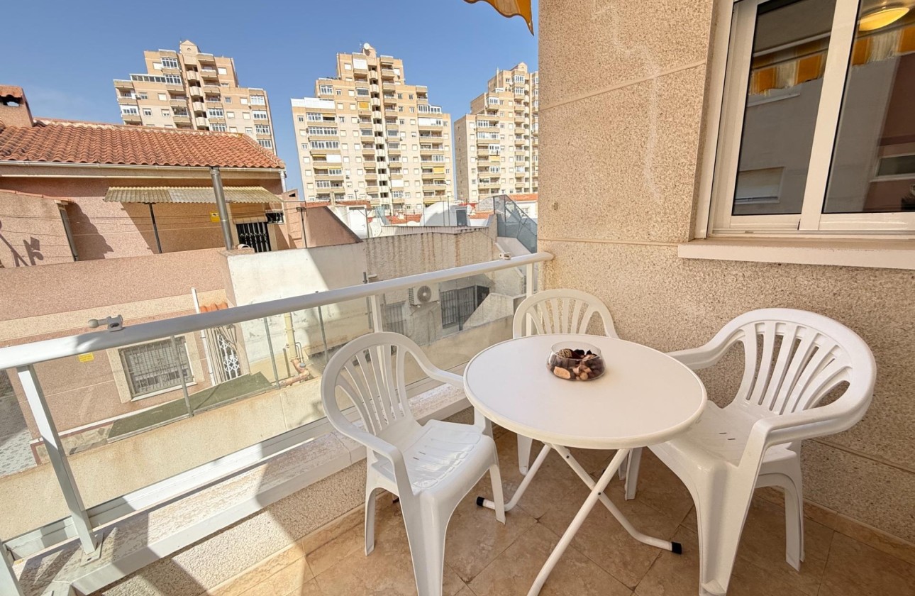 Herverkoop - Appartement / Flat -
Torrevieja - Nueva Torrevieja
