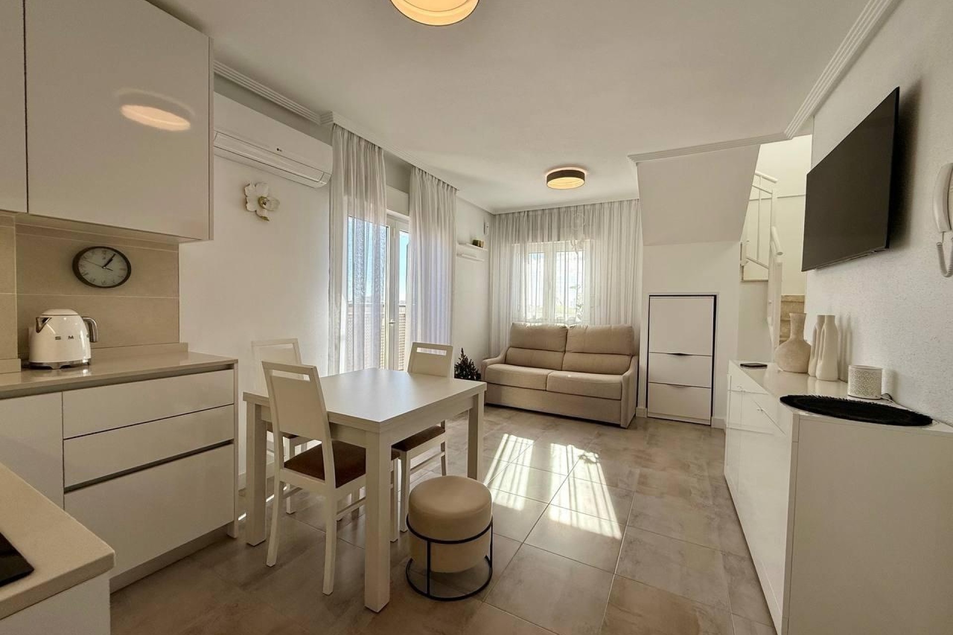 Herverkoop - Appartement / Flat -
Torrevieja - Nueva Torrevieja