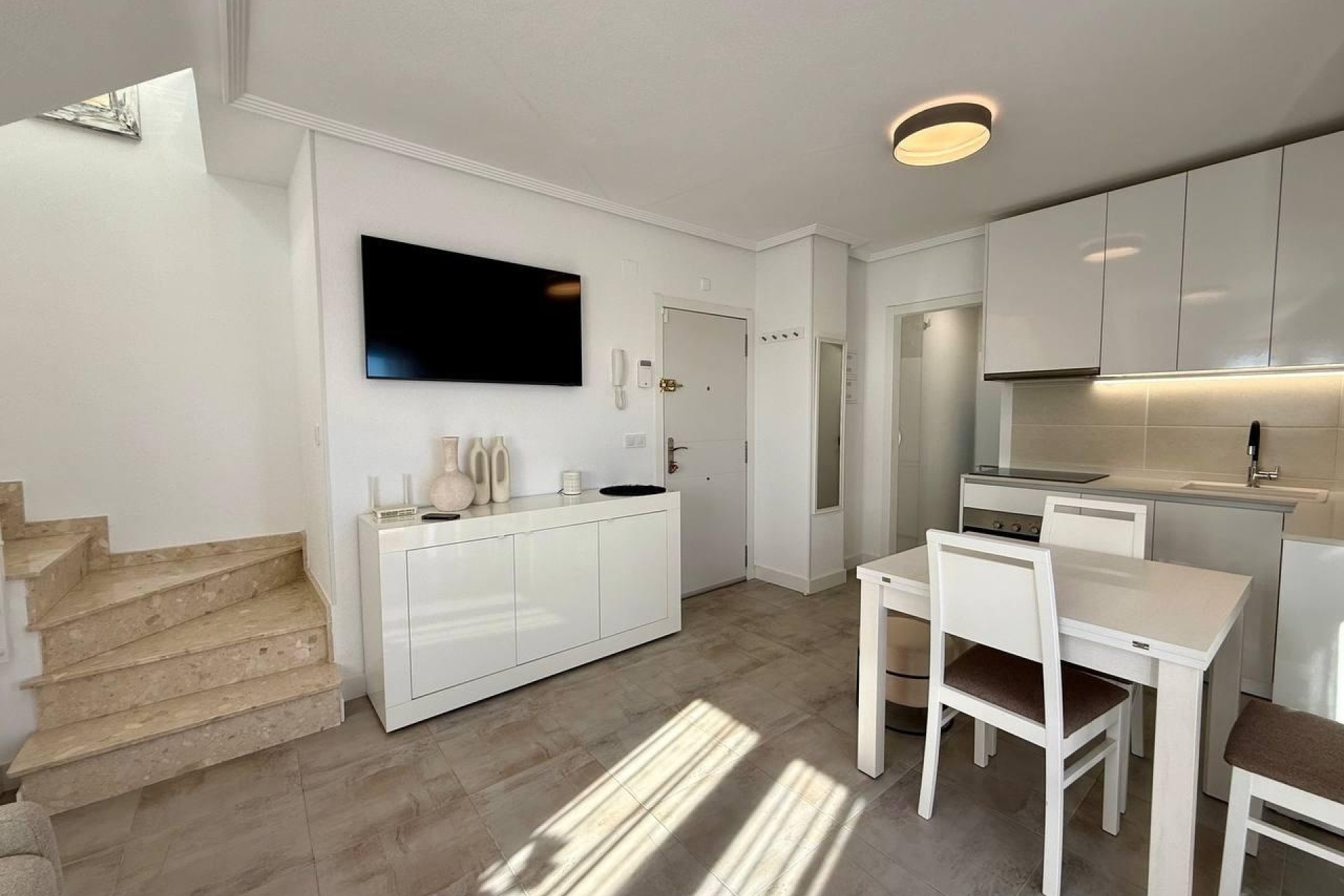 Herverkoop - Appartement / Flat -
Torrevieja - Nueva Torrevieja