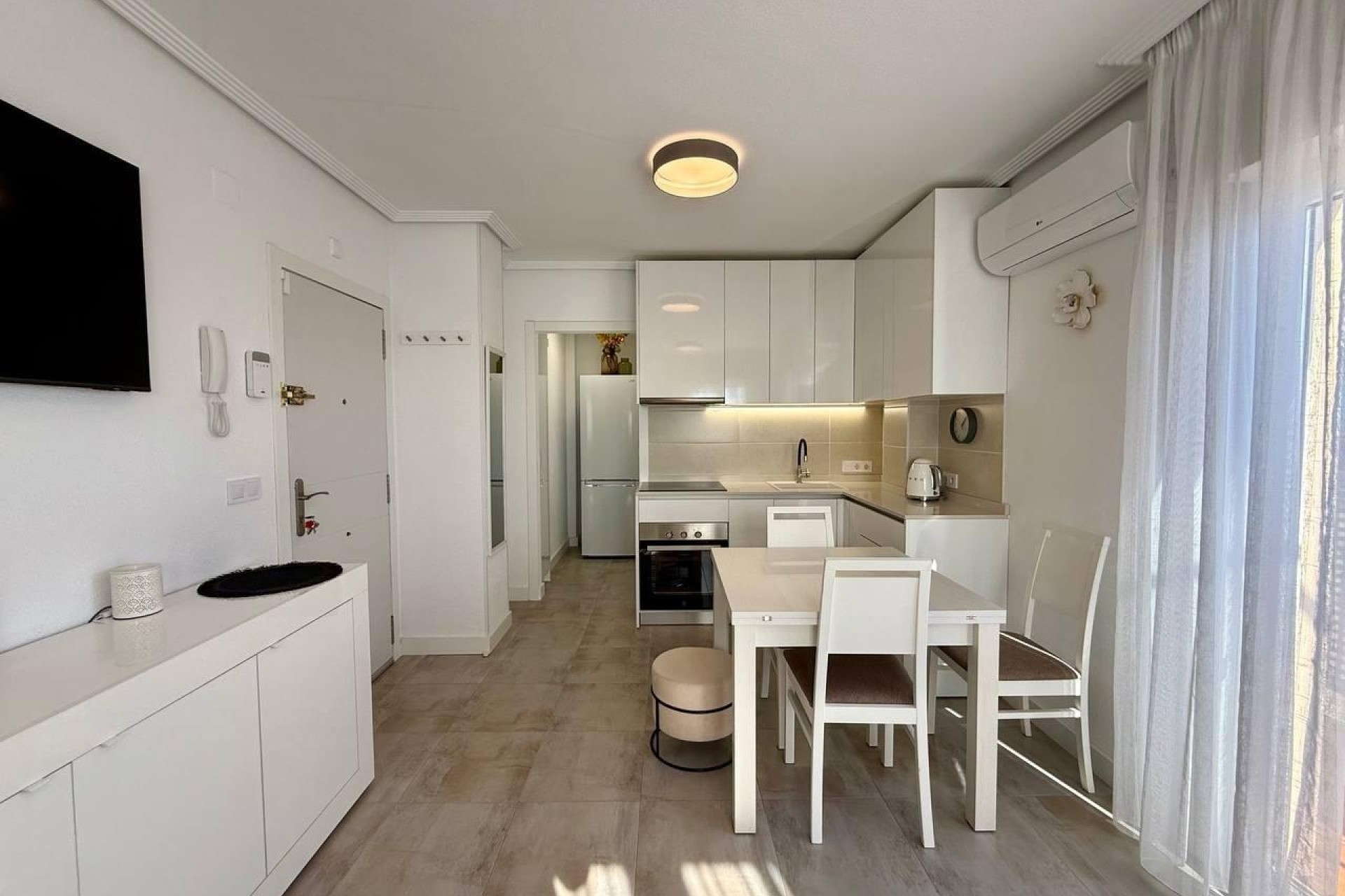 Herverkoop - Appartement / Flat -
Torrevieja - Nueva Torrevieja
