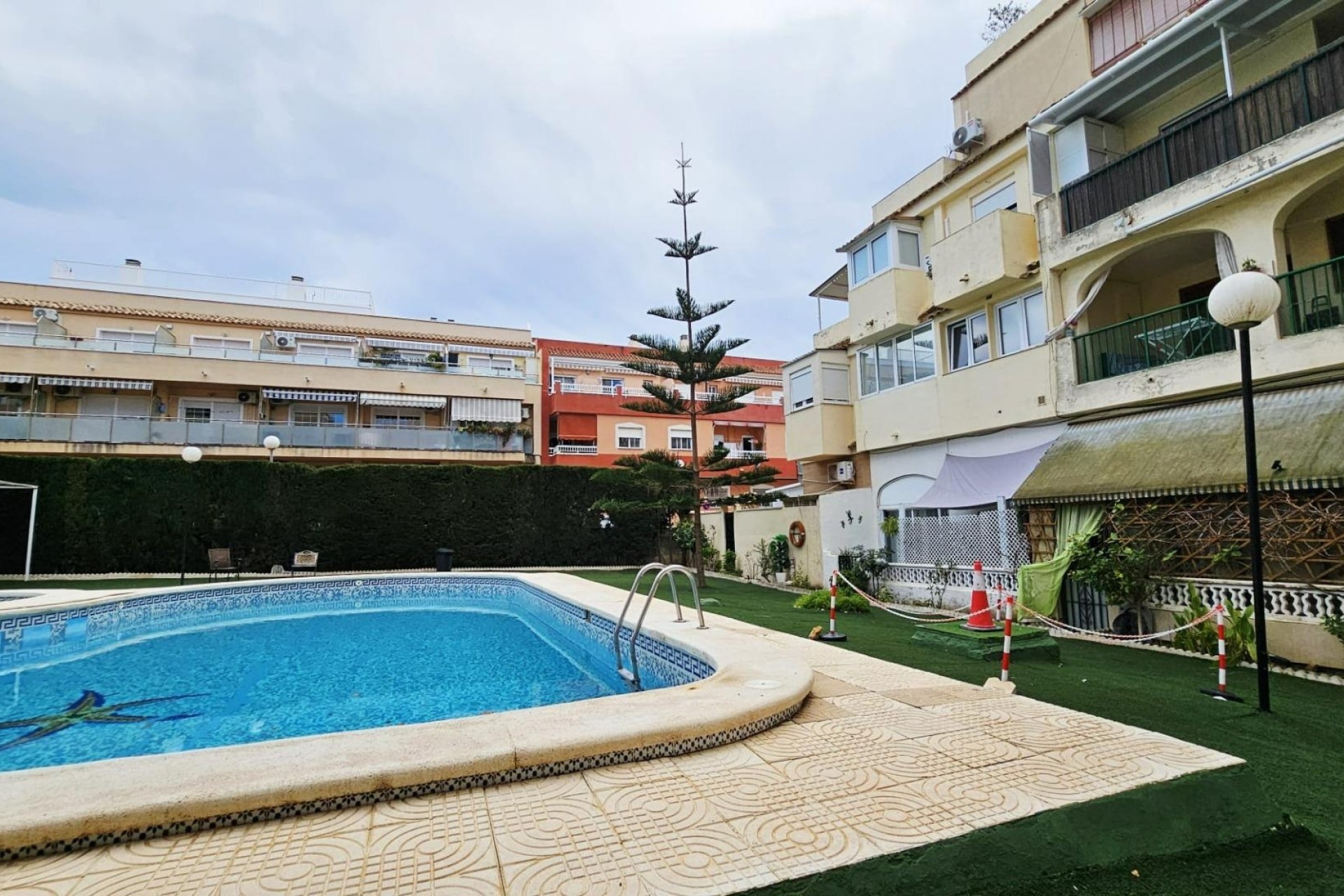 Herverkoop - Appartement / Flat -
Torrevieja - Nueva Torrevieja