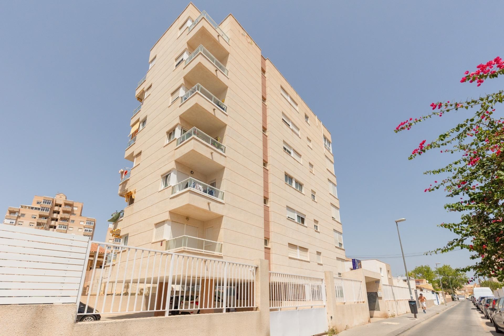 Herverkoop - Appartement / Flat -
Torrevieja - Nueva Torrevieja