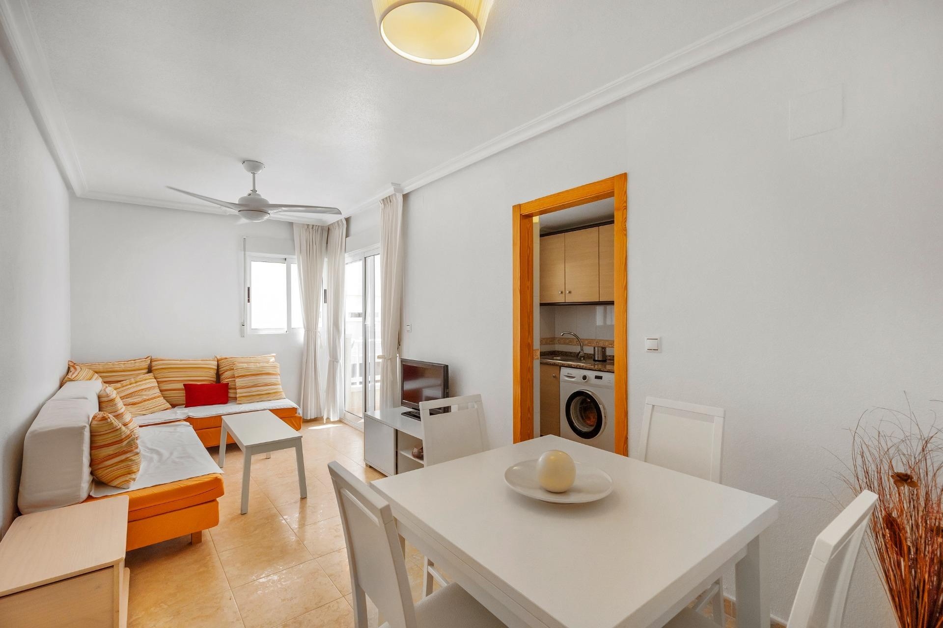 Herverkoop - Appartement / Flat -
Torrevieja - Nueva Torrevieja