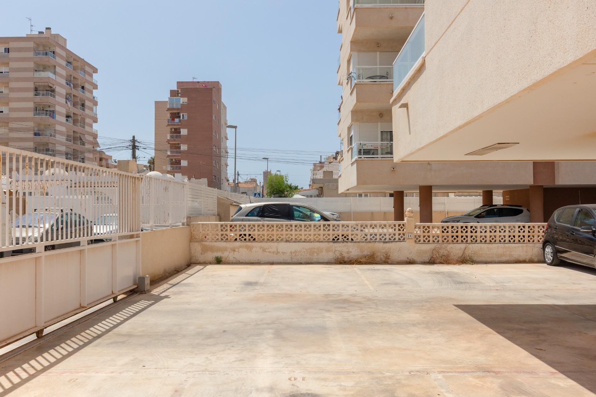 Herverkoop - Appartement / Flat -
Torrevieja - Nueva Torrevieja