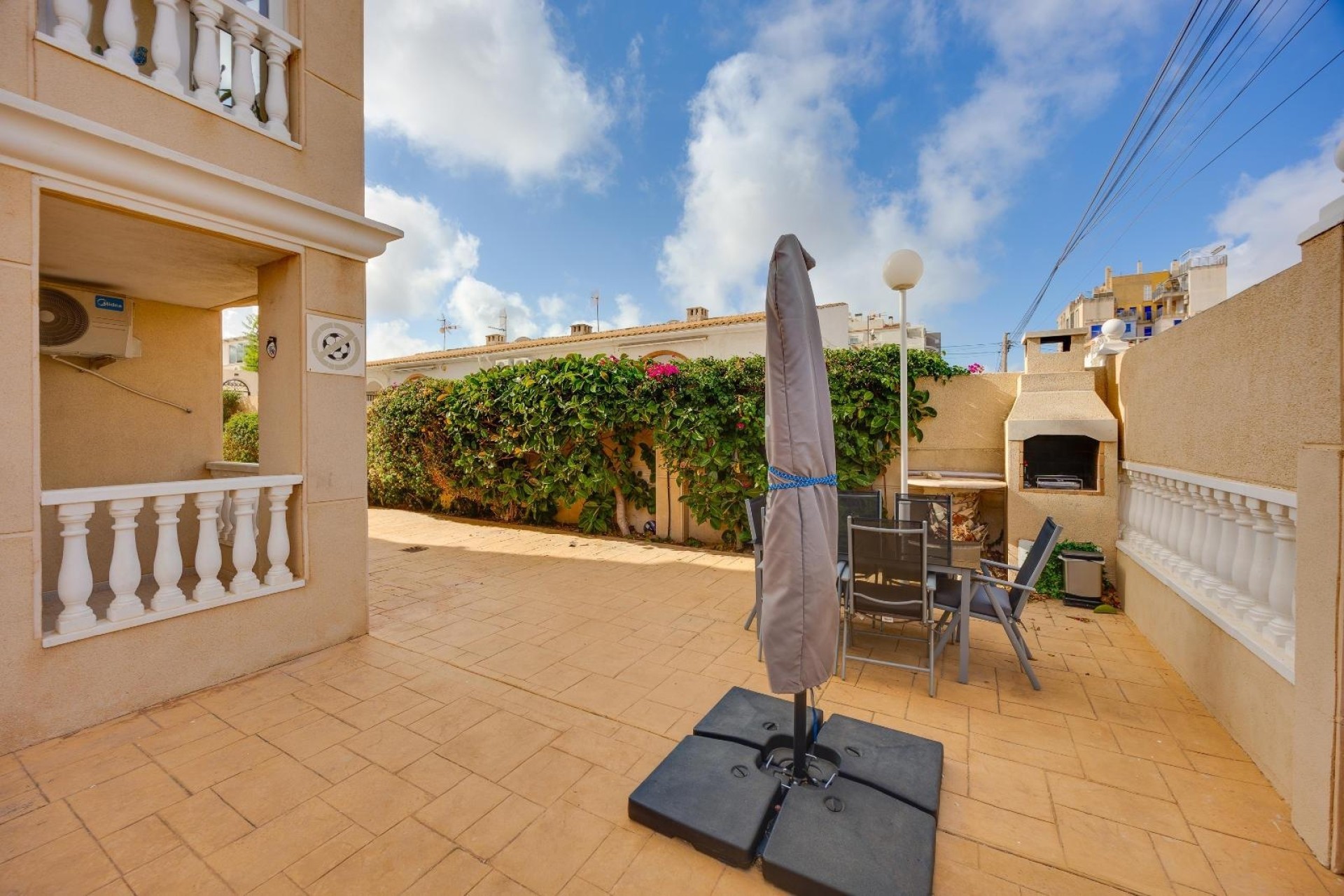 Herverkoop - Appartement / Flat -
Torrevieja - Nueva Torrevieja