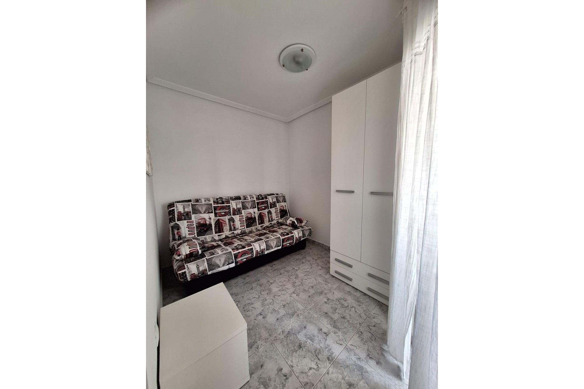 Herverkoop - Appartement / Flat -
Torrevieja - Nueva Torrevieja