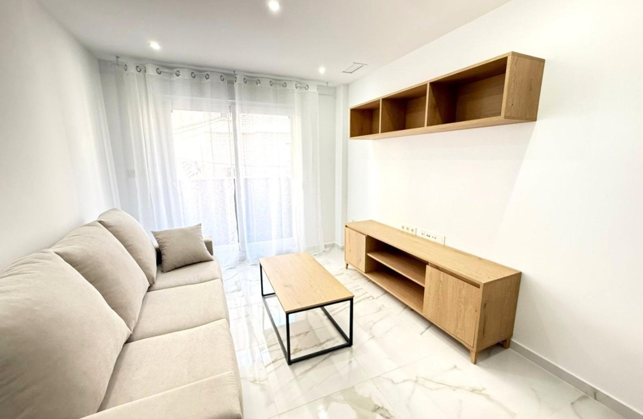 Herverkoop - Appartement / Flat -
Torrevieja - Parque de las Naciones