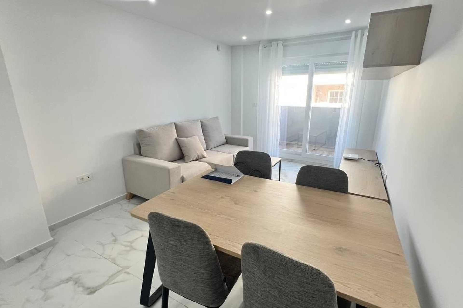 Herverkoop - Appartement / Flat -
Torrevieja - Parque de las Naciones