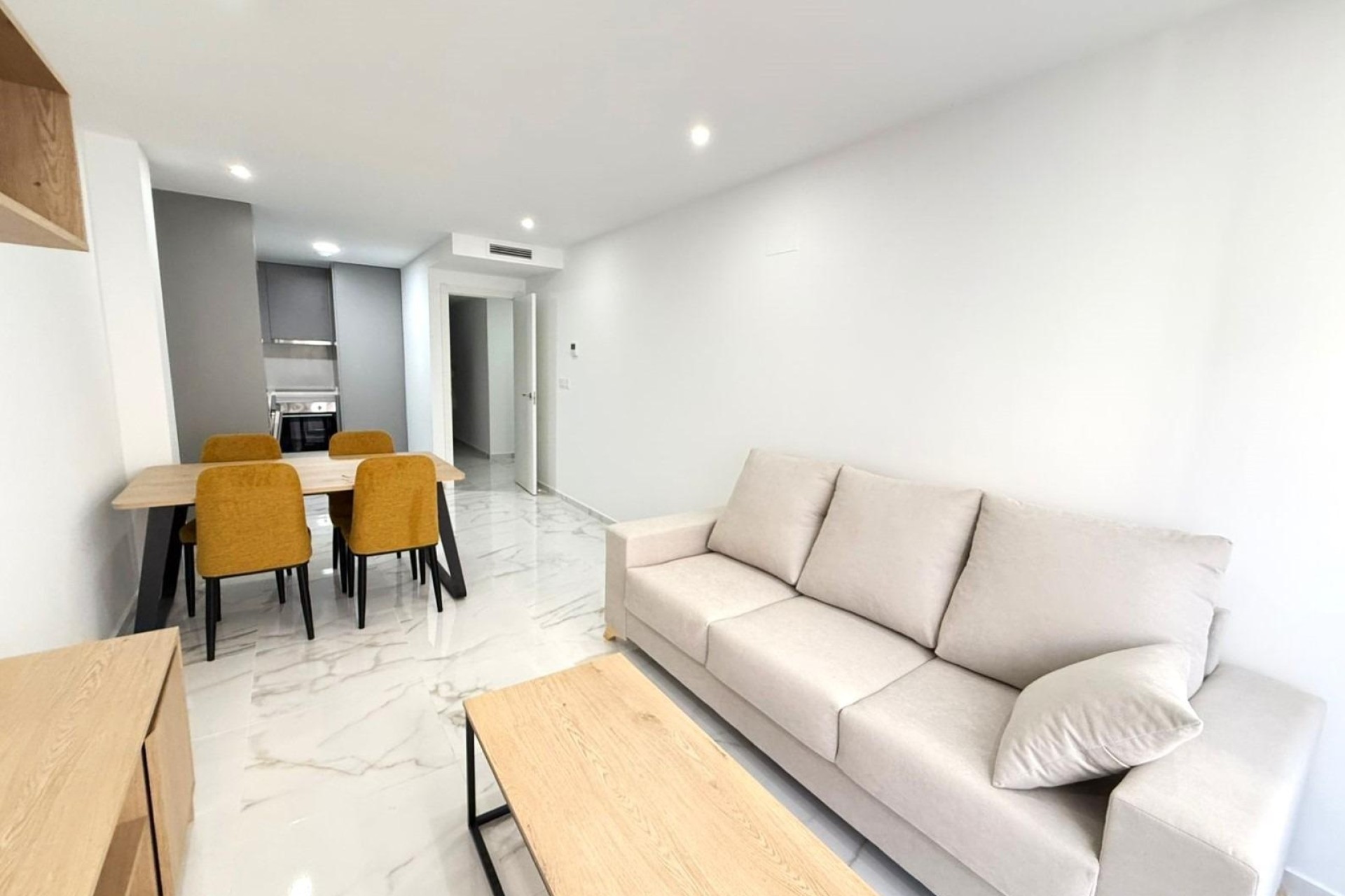 Herverkoop - Appartement / Flat -
Torrevieja - Parque de las Naciones
