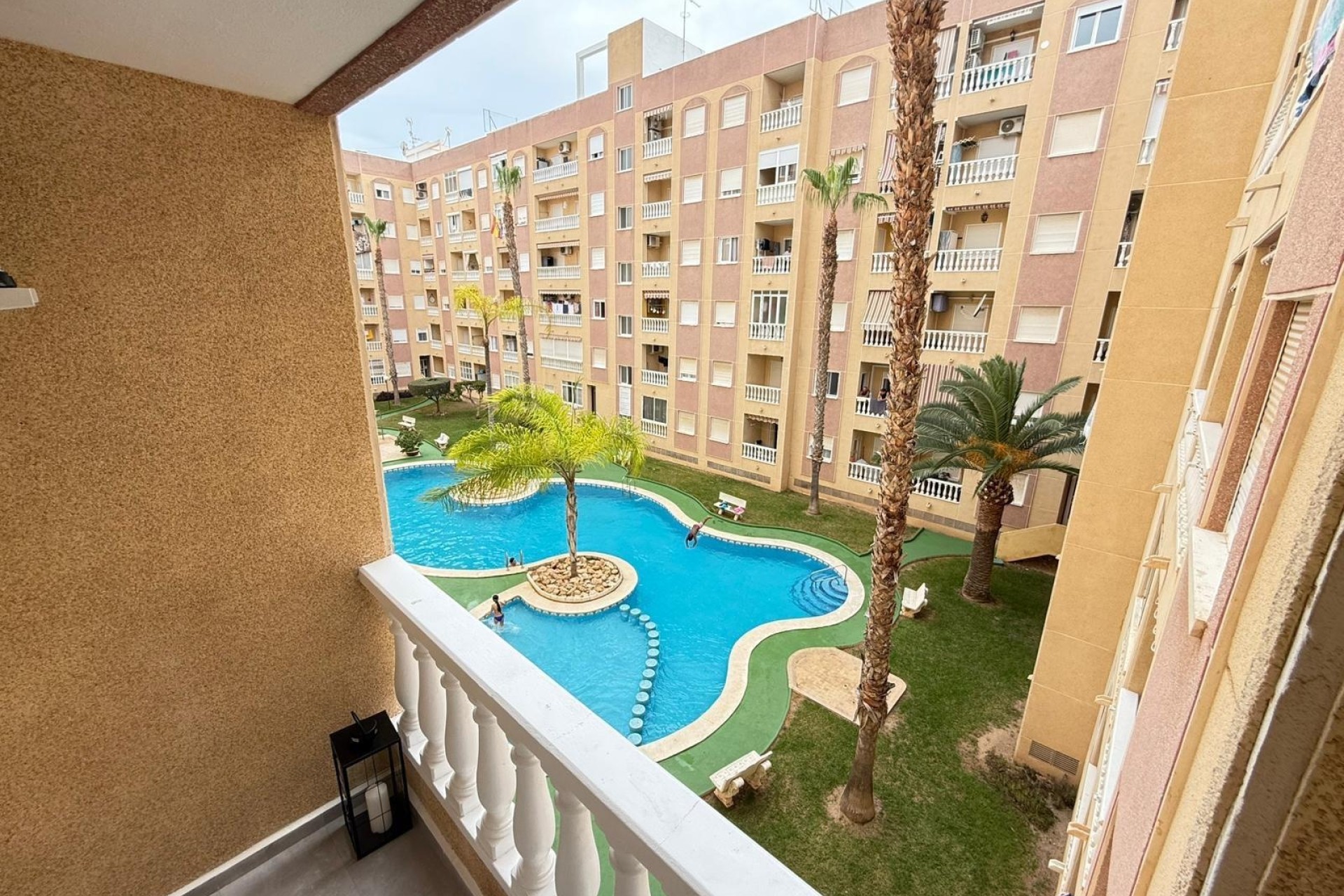 Herverkoop - Appartement / Flat -
Torrevieja - Parque de las Naciones