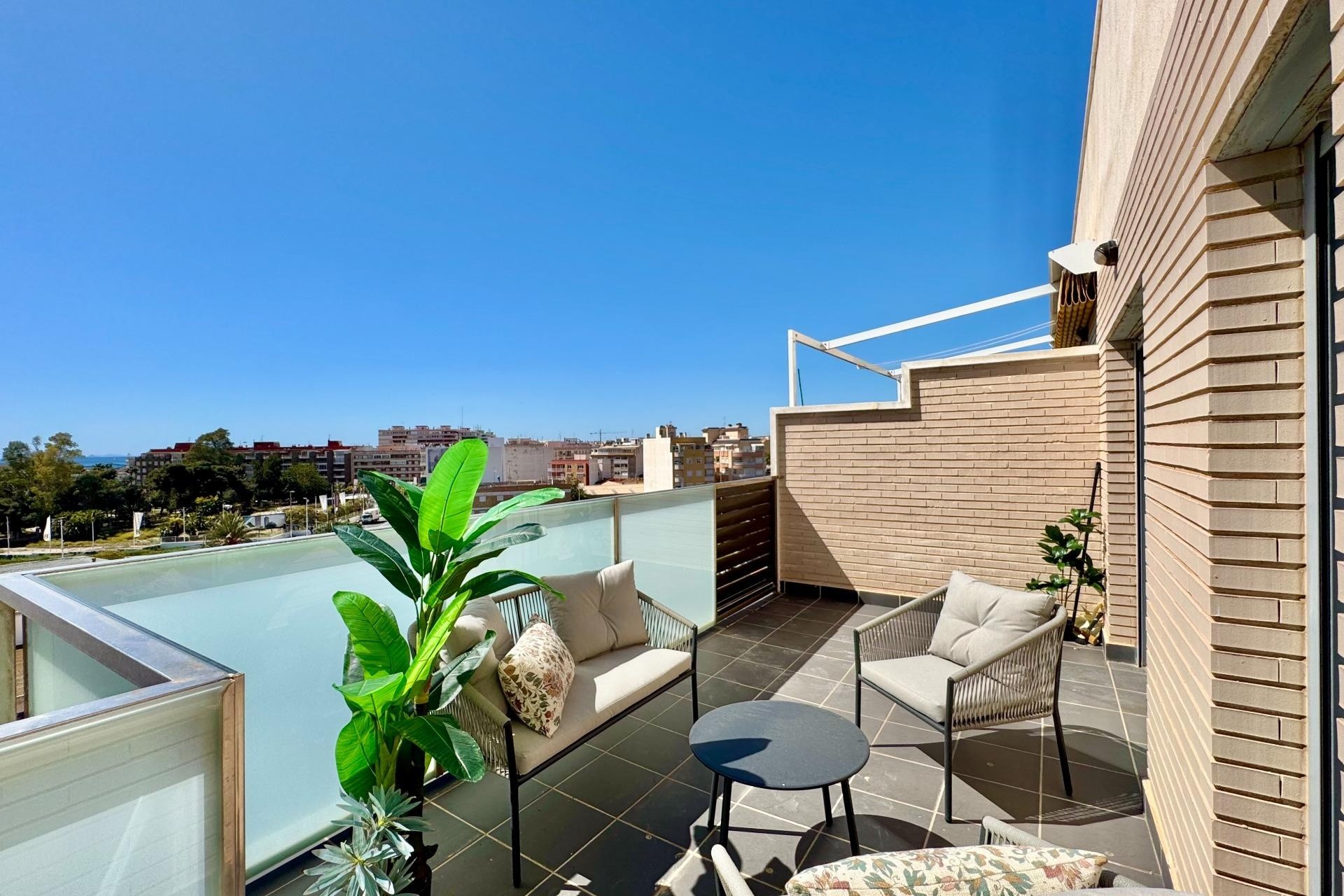 Herverkoop - Appartement / Flat -
Torrevieja - Parque de las Naciones