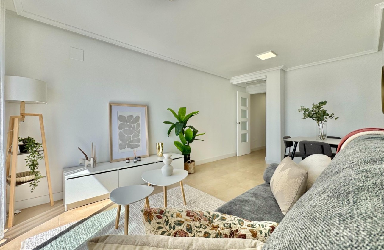 Herverkoop - Appartement / Flat -
Torrevieja - Parque de las Naciones