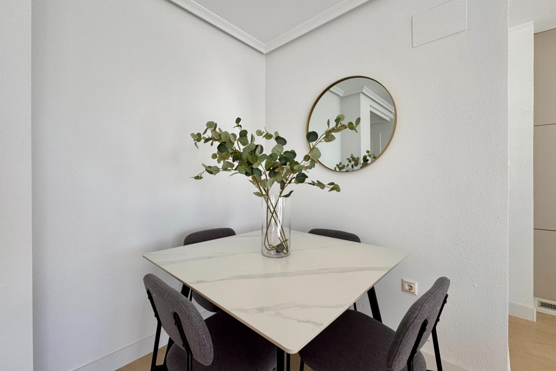 Herverkoop - Appartement / Flat -
Torrevieja - Parque de las Naciones
