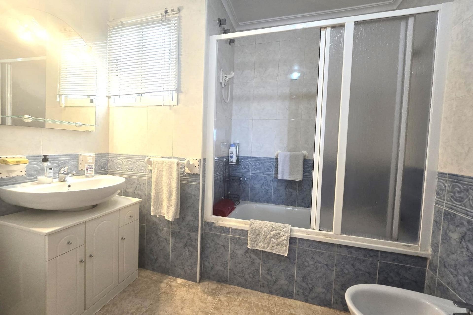 Herverkoop - Appartement / Flat -
Torrevieja - Parque de las Naciones