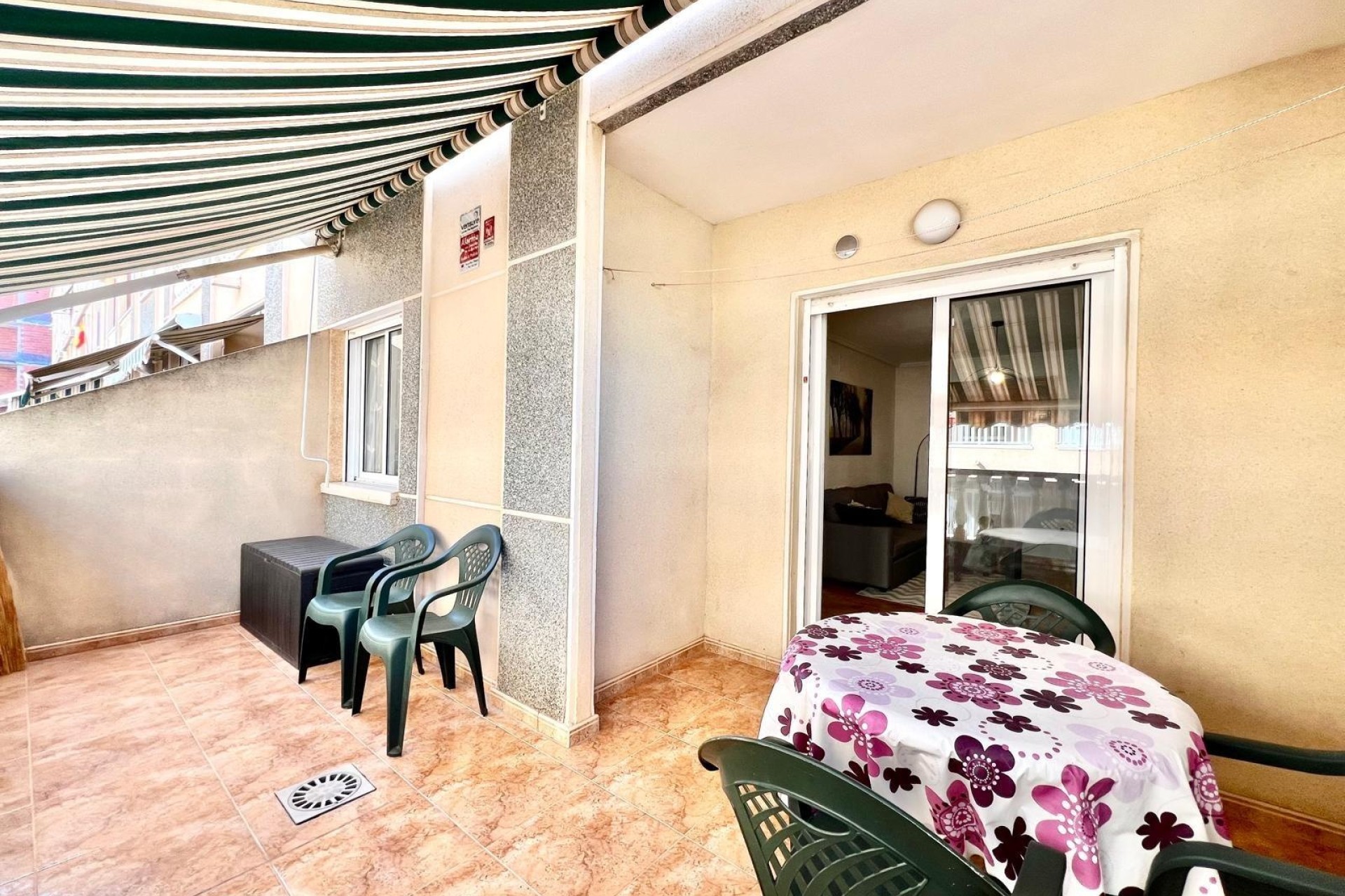 Herverkoop - Appartement / Flat -
Torrevieja - Parque de las Naciones
