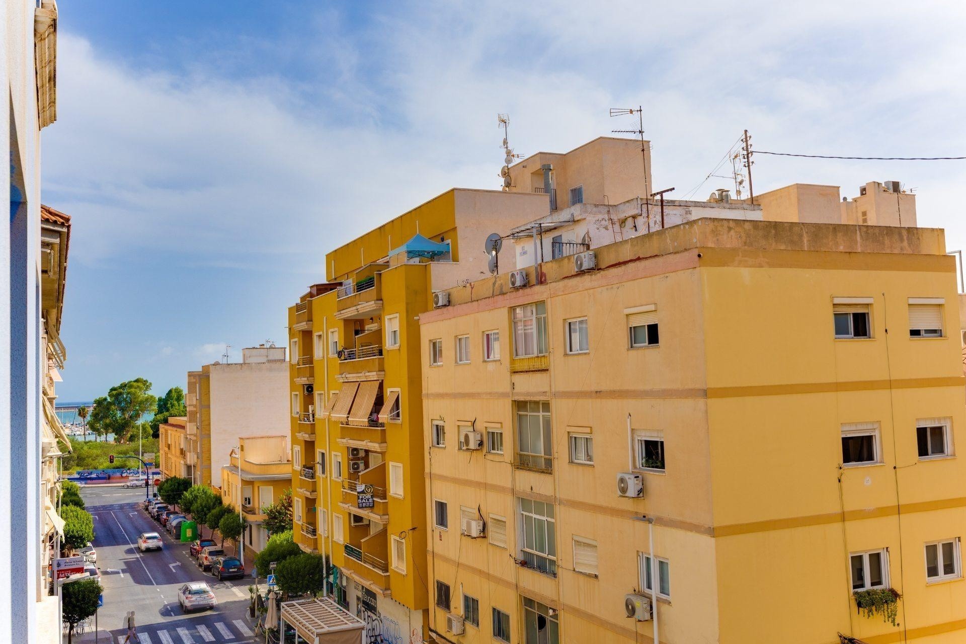 Herverkoop - Appartement / Flat -
Torrevieja - Parque de las Naciones