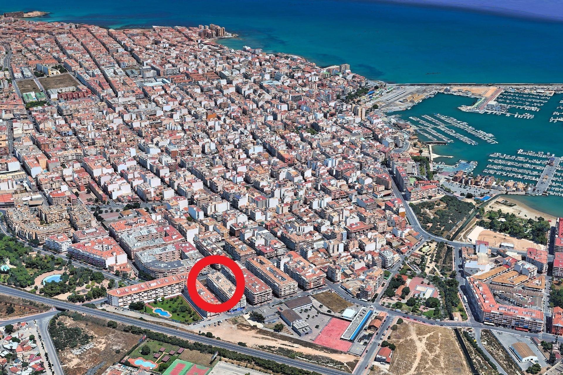 Herverkoop - Appartement / Flat -
Torrevieja - Parque de las Naciones